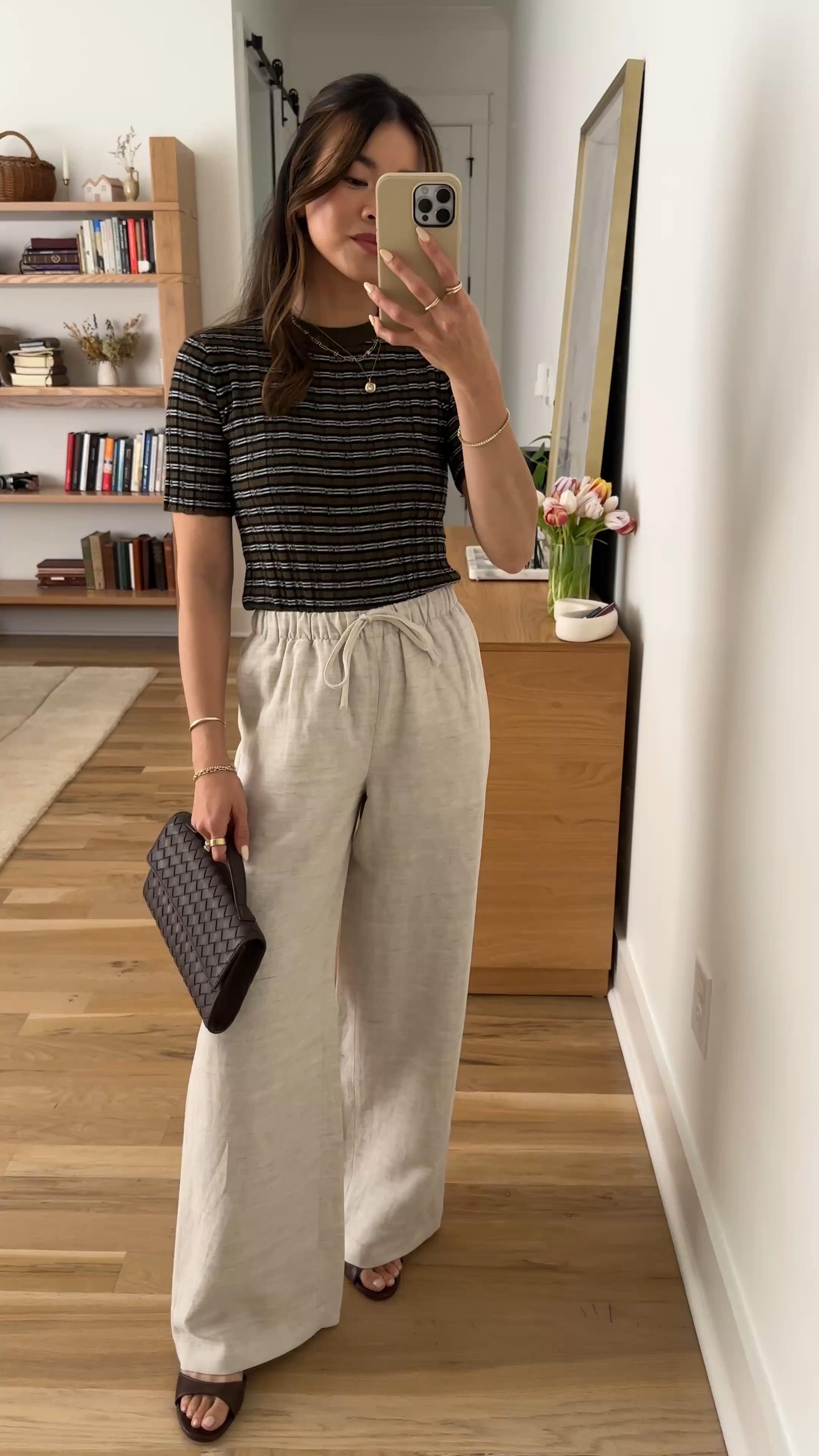  Sizing info:
•Top size XS
•Bottoms size 2XS ( need to exchange these for a 2XS short) in Undyed Ecru 

petite fashion, get dressed with me, outfit inspiration, ootd, nashville outfit, Nashville influencer, petite style, vacation style, casual outfits, mom style, petite pants, spring outfits, spring outfit info, spring pants, spring outfit idea, spring top, spring bag, spring shoes, linen pants 
 @Aritzia 

 

#LTKootd #LTKSeasonal #LTKPetite