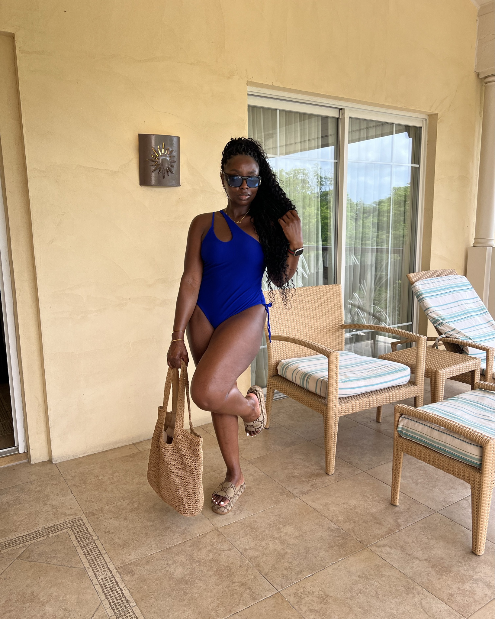 Love this bag for vacation, literally a catch all before you run out the door!

#LTKTravel #LTKStyleTip