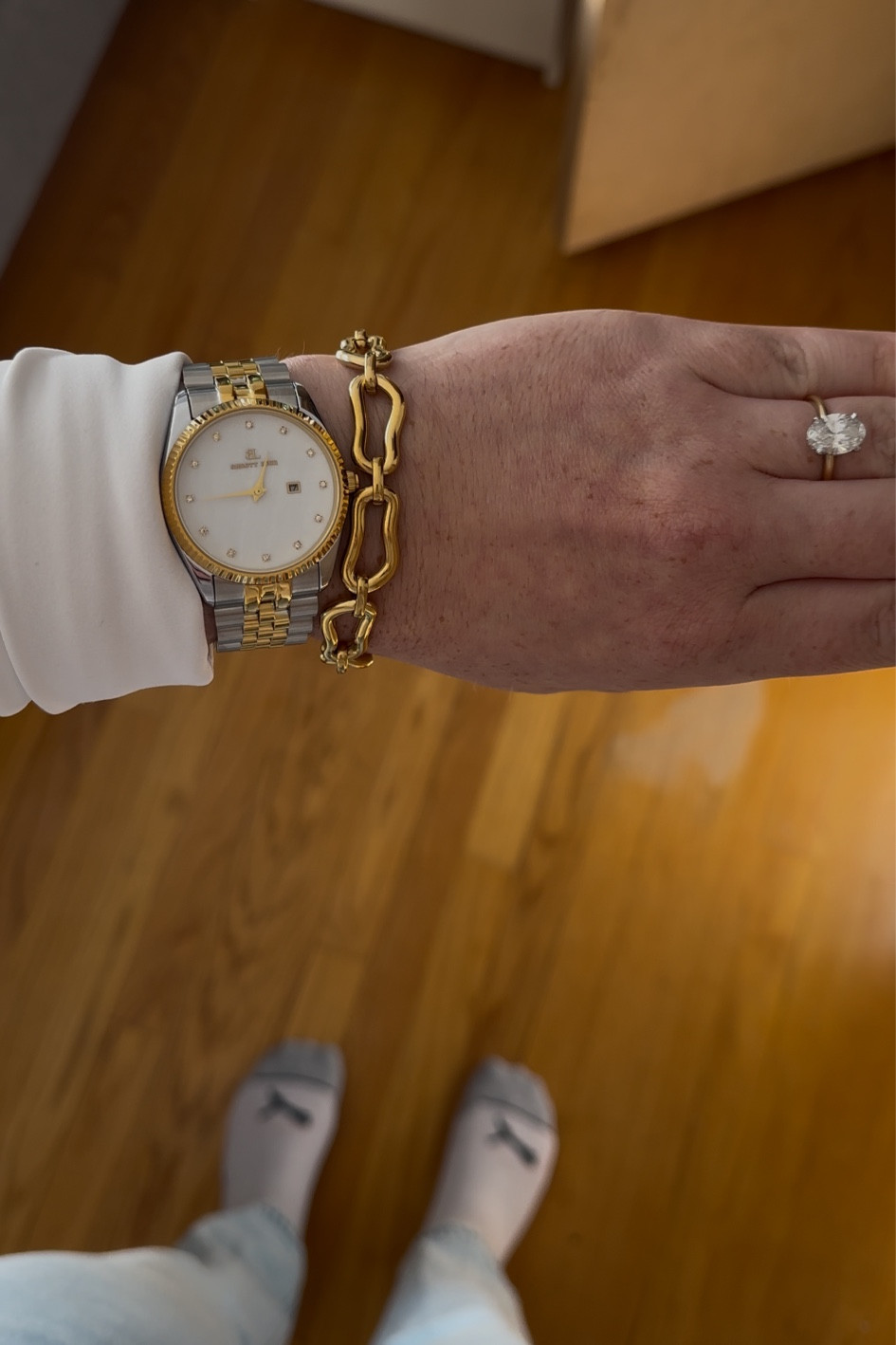 Abbott lyon watch and bracelet 

#LTKGiftGuide #LTKHoliday #LTKCyberWeek