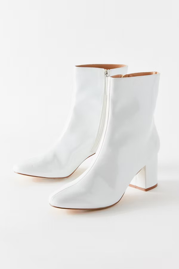 UO Alana Patent Faux Leather Boot | Urban Outfitters (US and RoW)