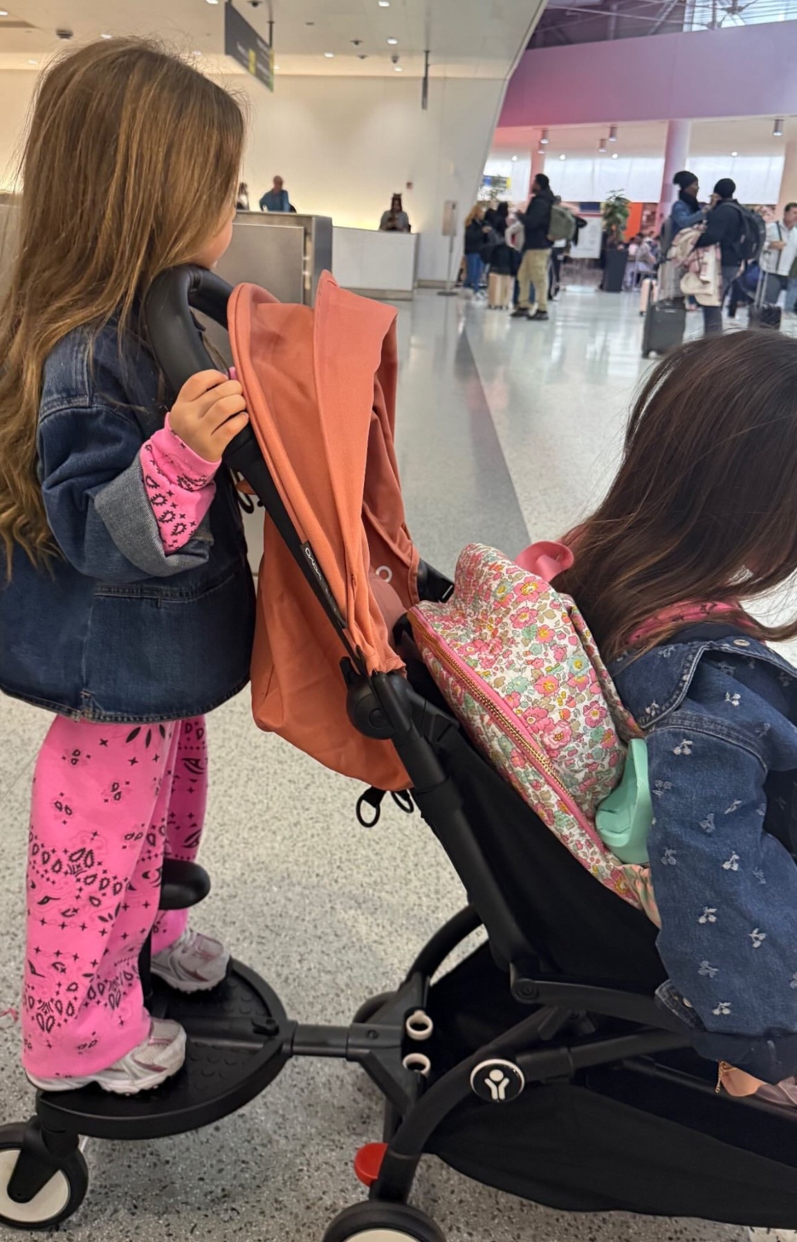 Girls travel OOTD🤍