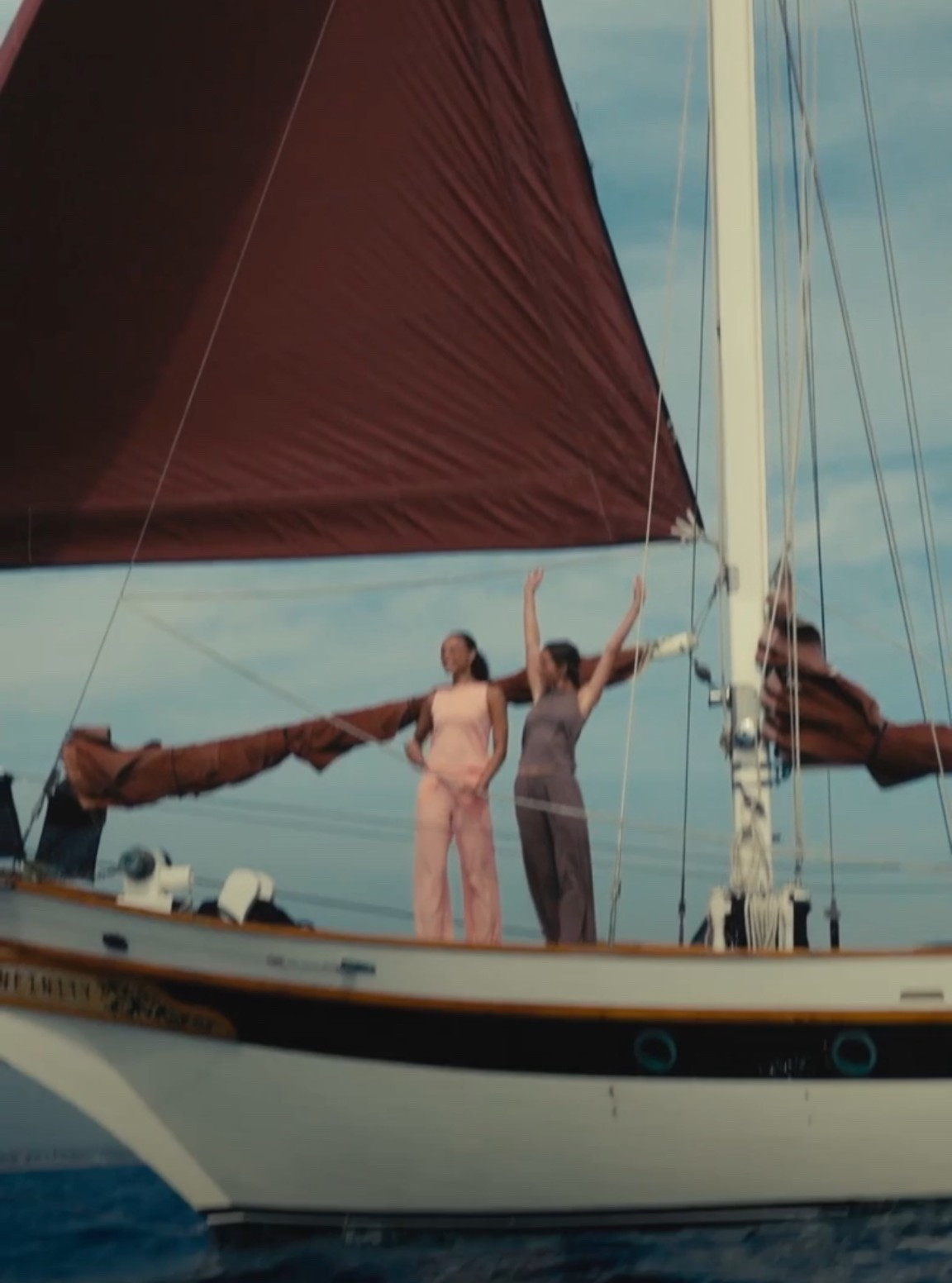 Nuuds out of office drop is LIVE 😍✨
These are my top picks still in stock and trust me, these are the pieces you’ll wear on repeat all summer 🤍

Made for real bodies, insanely comfortable and effortlessly chic without even trying 💫 Perfect for you or the easiest Mother’s Day gift because everyone will live in these! Grab your size now before they’re gone 💨

#Nuuds #SummerStyle #EverydayOutfits #ComfortMeetsStyle #WardrobeStaples

#LTKxAerie #LTKFestival #LTKMothersDay