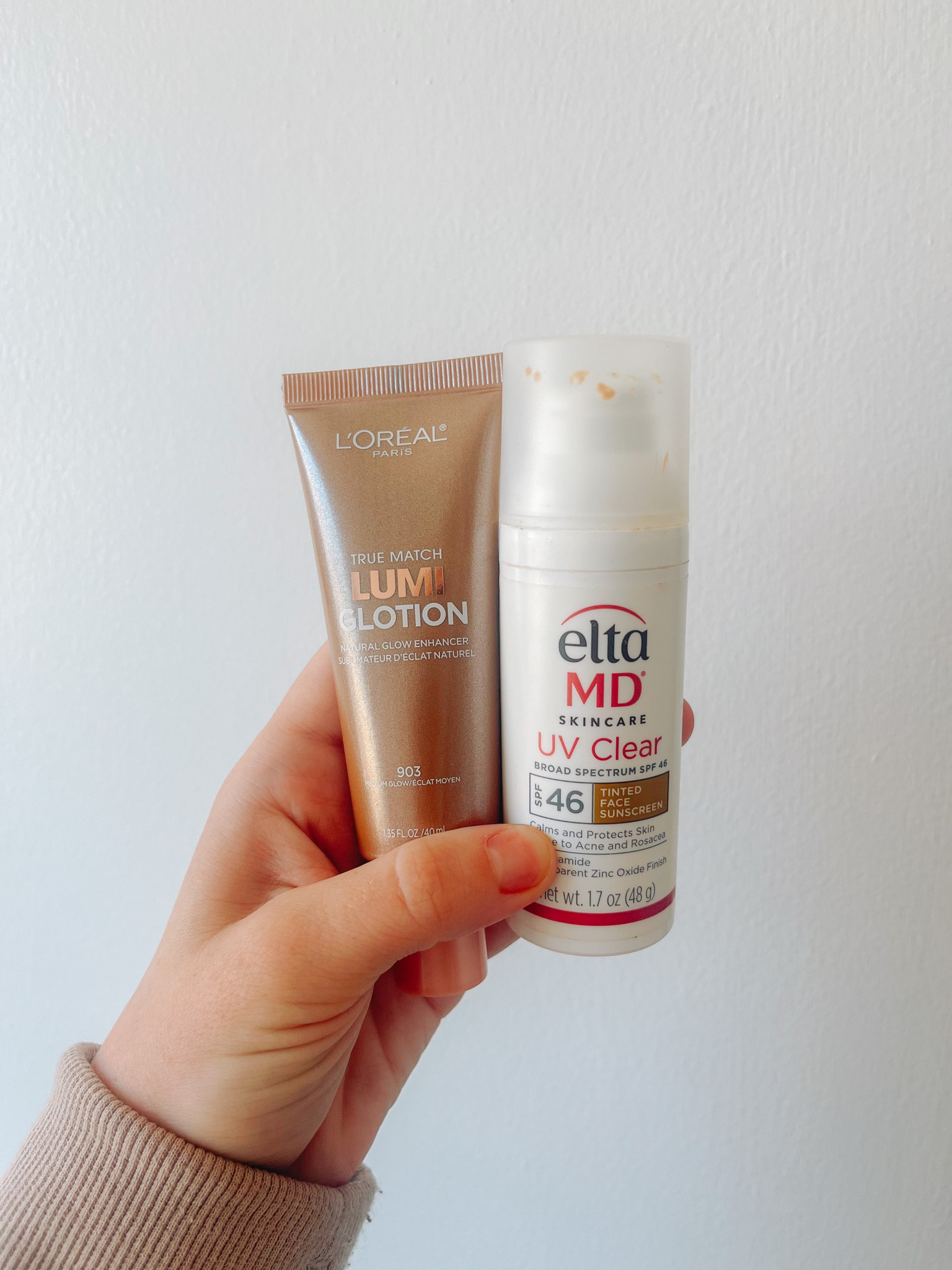 my daily tinted sunscreen & bronzing lotion for my no makeup makeup days! so lightweight and protects against the sun. team no wrinkles

sunscreen. tinted moisturizer. sun protection. makeup. no makeup look. amazon  

#LTKBeauty