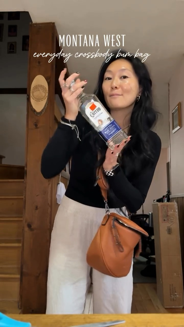 I love a good bum bag crossbody bag whatever you want to call it 🤣 this looks like the viral checkered bum bag but this is the faux leather. It’s such great quality! Perfect for everyday! It’s linked in my LTK or comment for the link. 🙃

#crossbodybag #bumbag #montanawest