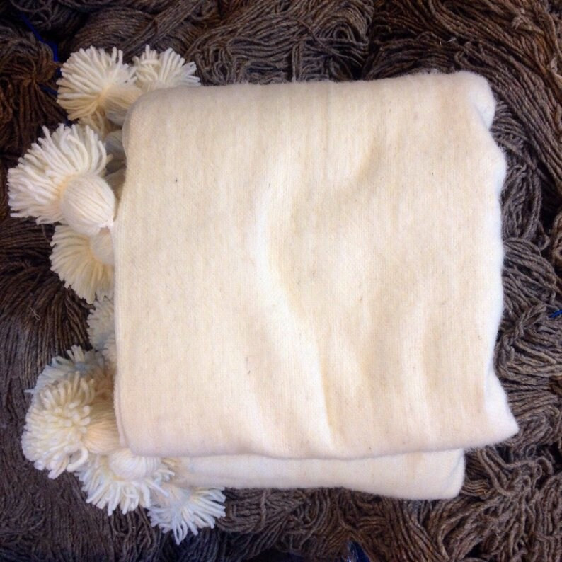 Wool Moroccan Pompom Blanketbedroom blanketmoroccan throw | Etsy | Etsy (US)