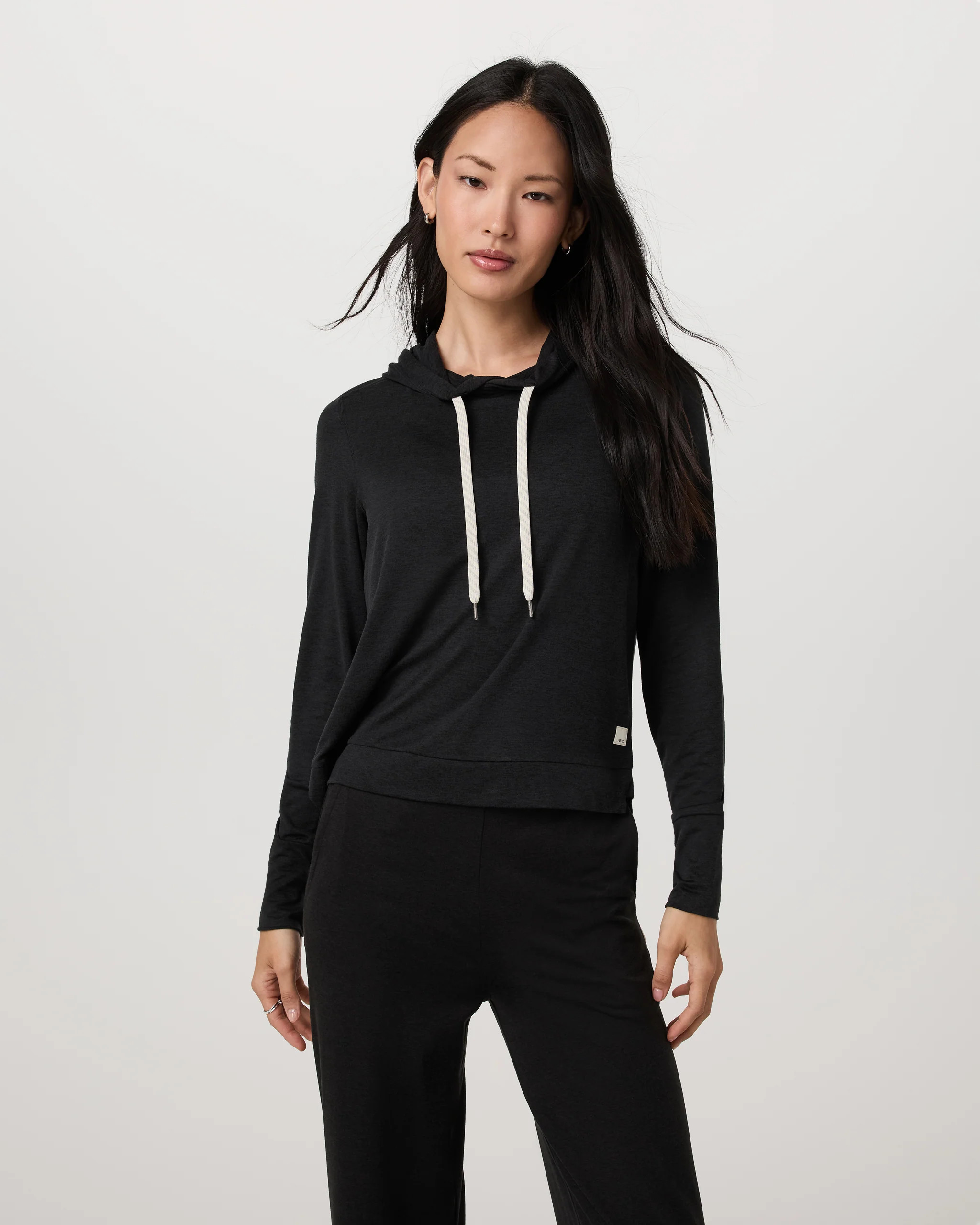 Halo Essential Hoodie | Vuori Clothing (US & Canada)