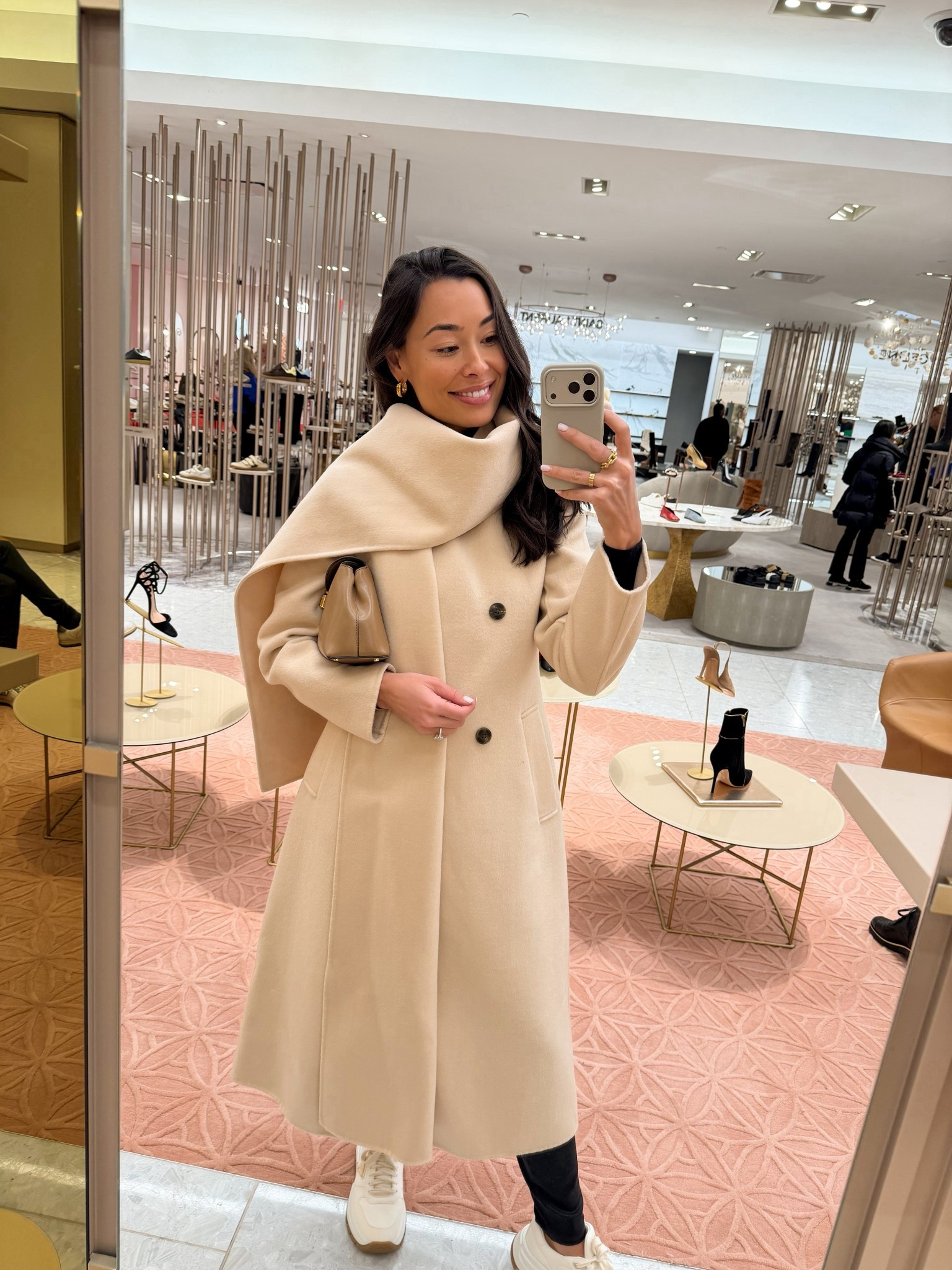 Winter coats I’m loving. Scarf coat, classic style. 

#LTKHoliday #LTKootd #LTKSeasonal