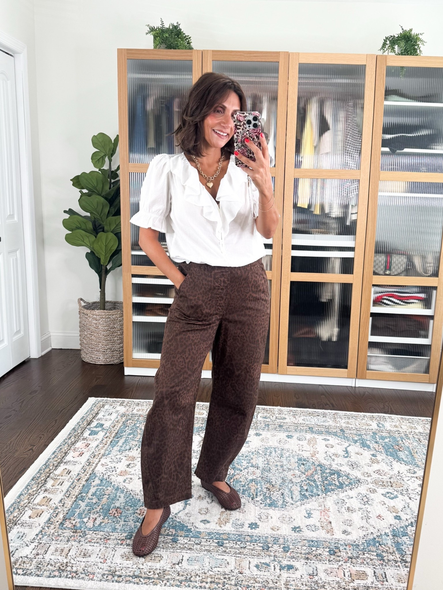 Barrel leg leopard pants 
@gapfactory size xs runs big

#LTKgrwm #LTKmomlife #LTKOver40