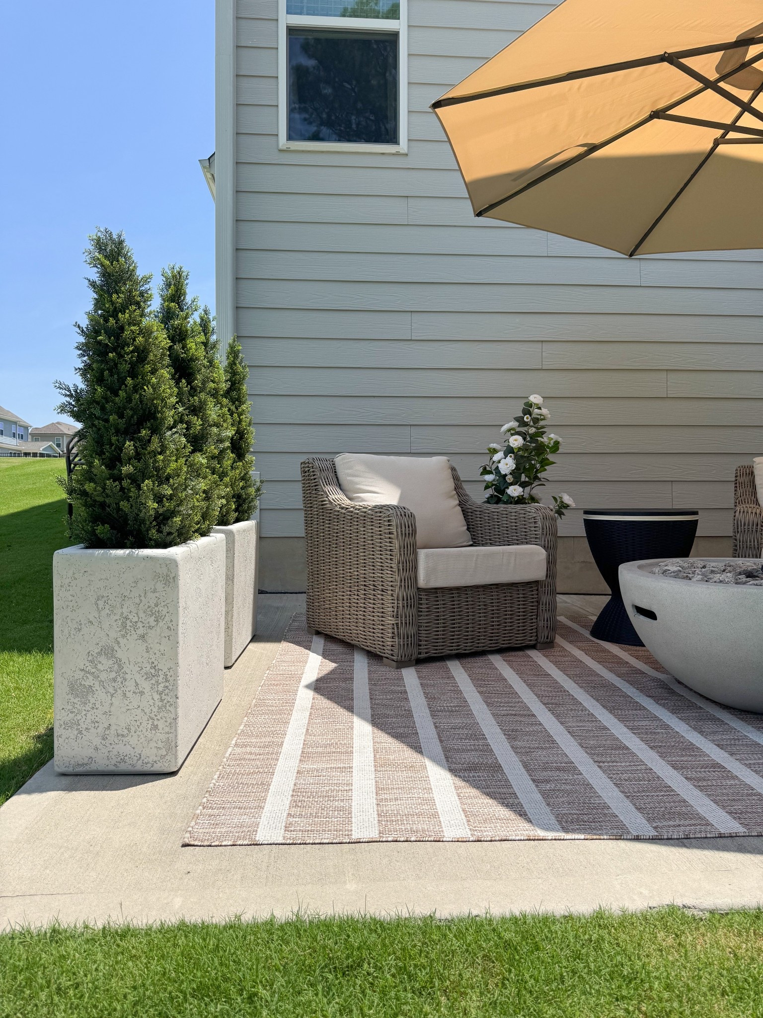 My wicker chairs are on sale right now! Such a good price for a set of 2!!

#outdoorchairs #outdoorpatio #patiochairs #outdoorspace #wickerfurniture #outdoorfurniture #betterhomesandgarden #walmartoutdoor 