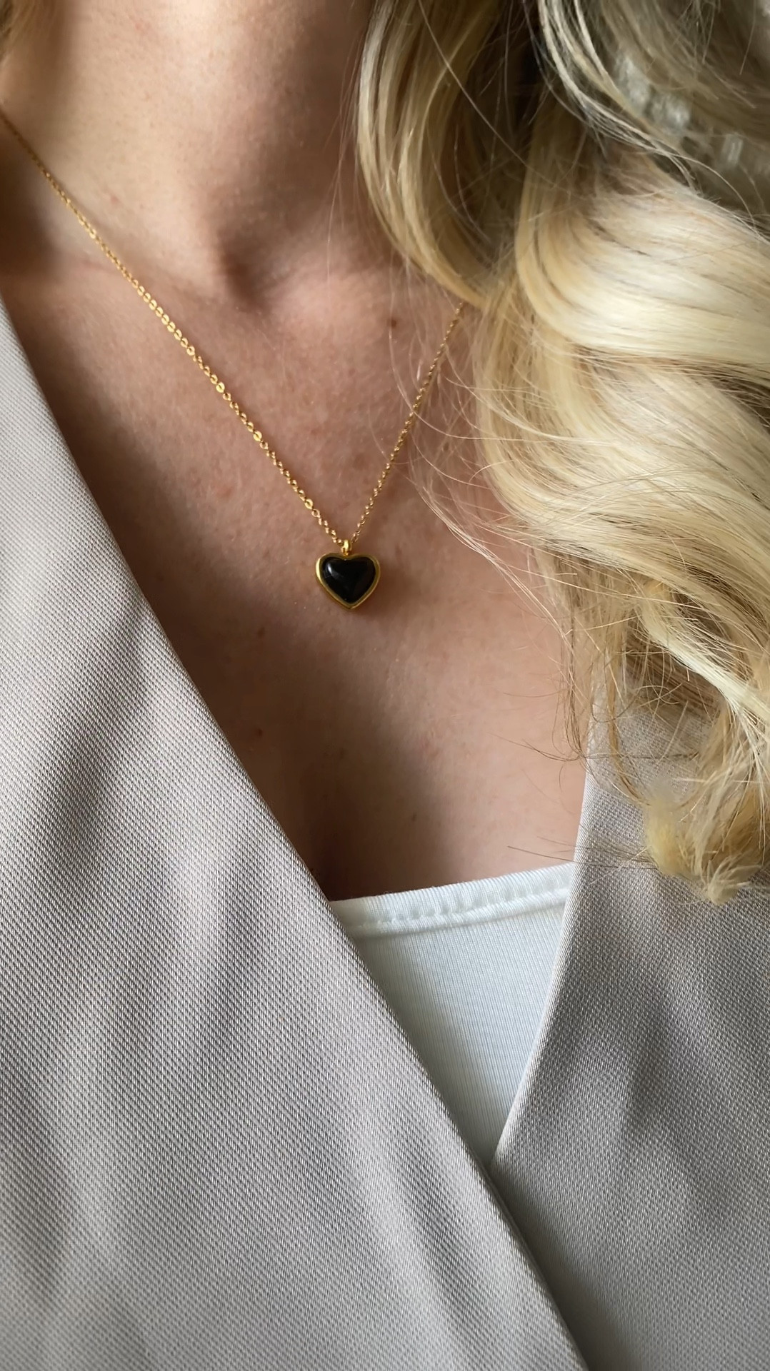 So beautiful 🖤handmade shop the look 

#LTKSeasonal #LTKbeauty #LTKVideo