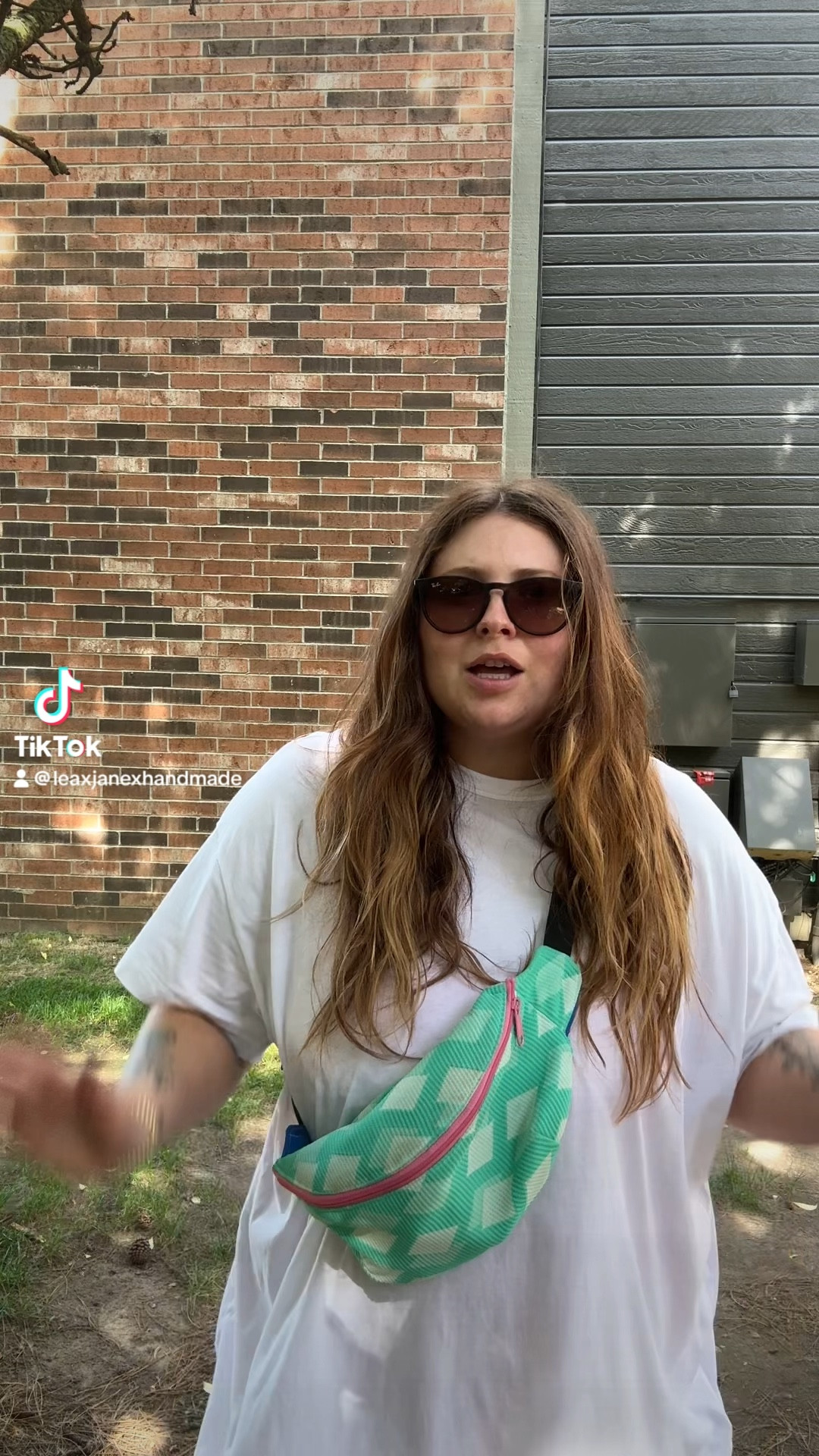 I finally found the perfect oversized top to pair with bike shorts! 

#LTKMidsize #LTKPlusSize #LTKGiftGuide