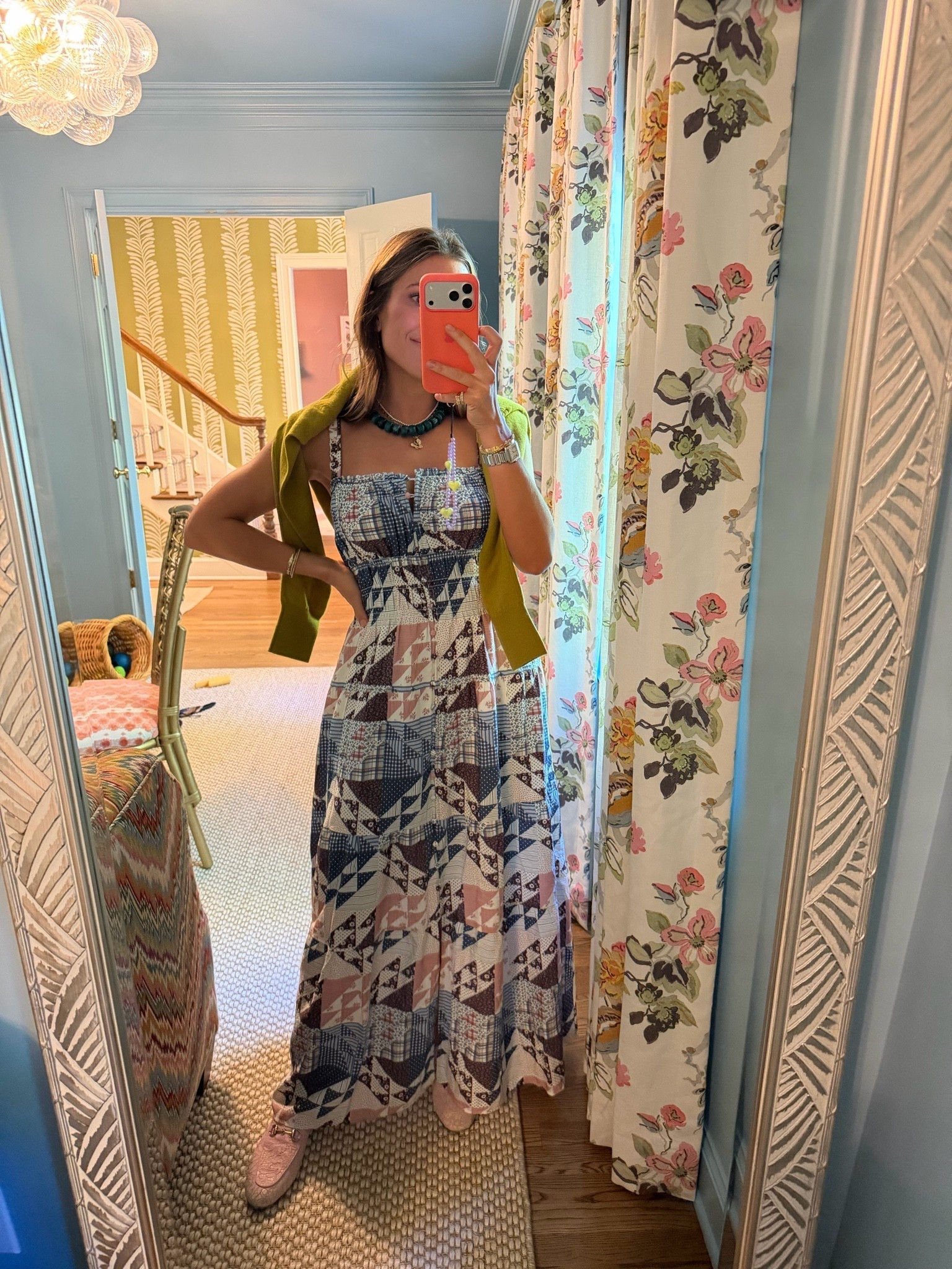 Cutest fall dress— runs big, I’m in an xsmall