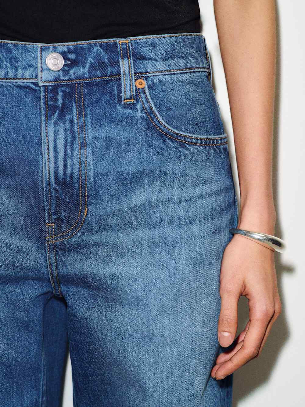 Reisa Adjustable Waist Baggy Jeans | Reformation (Global)