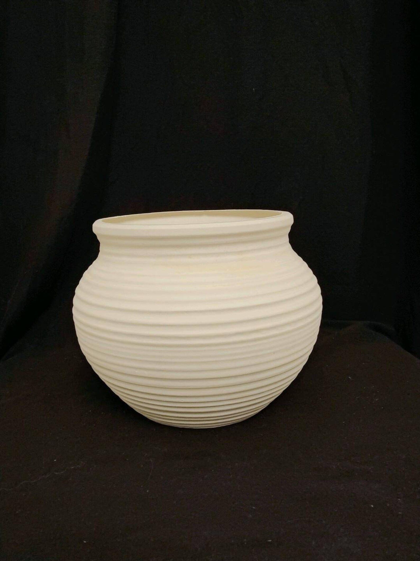 Small Ridge Ceramic Bisque Pot - Etsy | Etsy (US)