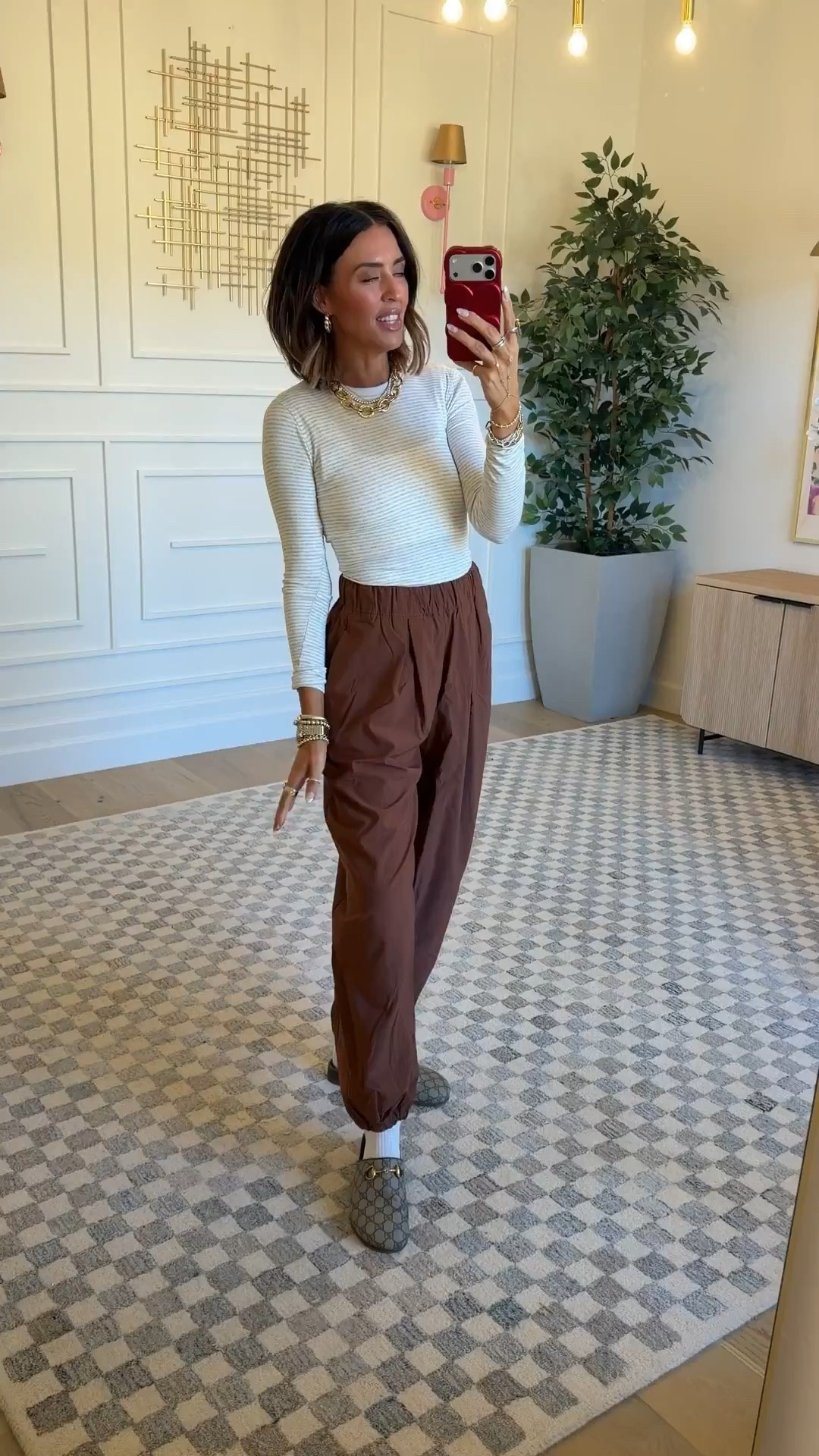 RESTOCK & 45% off
Nylon balloon pants - size S long
Shirt - size 4
Sweatshirts - size M
Tank - size S
Jeans - size 27



#LTKmomlife #LTKdayinmylife #LTKootd