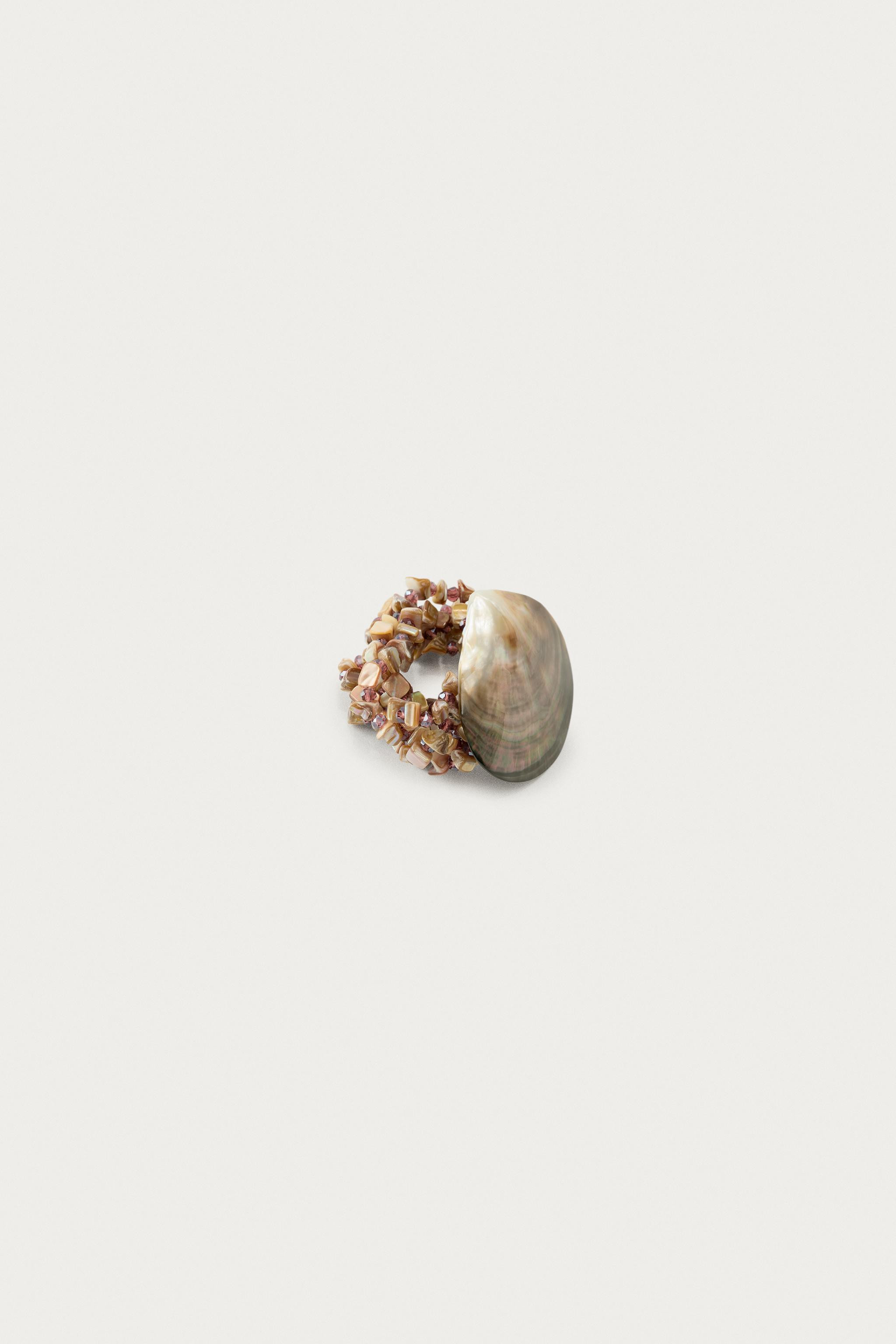 MARISA BERENSON X ZARA SHELL BEAD STRETCH BRACELET | Zara US