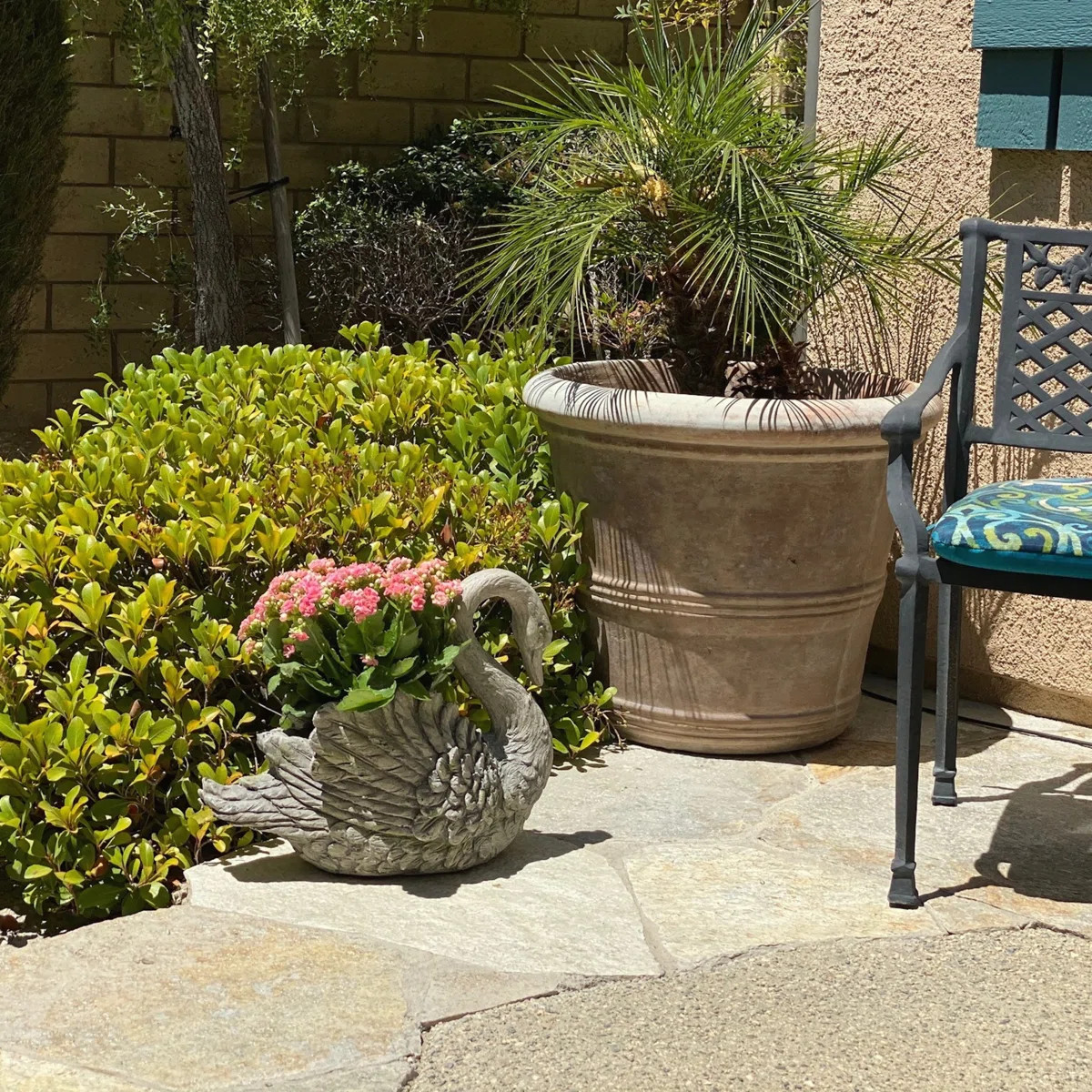 Mamigon Handmade Statue Planter | Wayfair North America