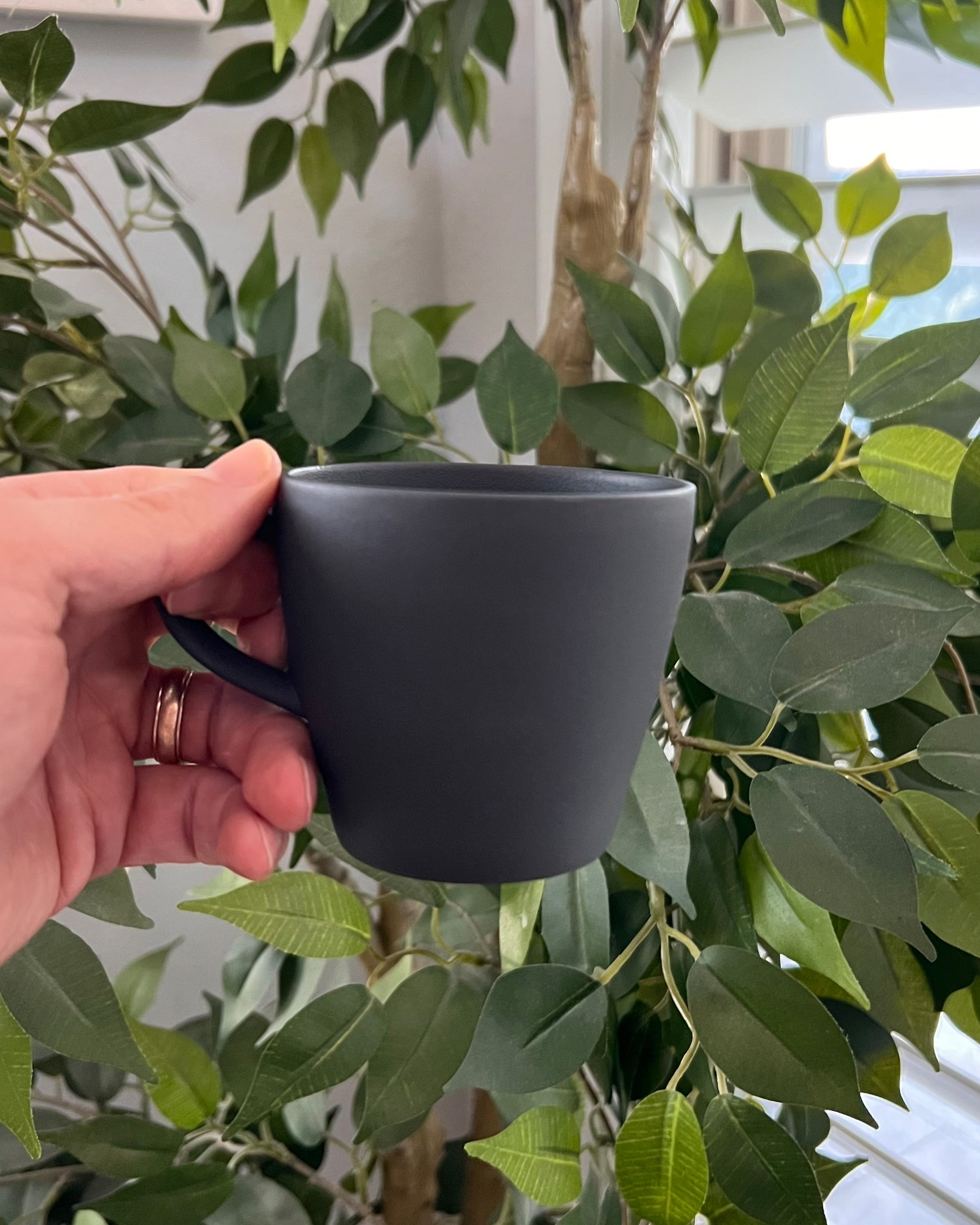 Love this manufactured rock coffee mug. 
A great addition to our Villeroy & Bosch collection 

#LTKHome #LTKfoodie