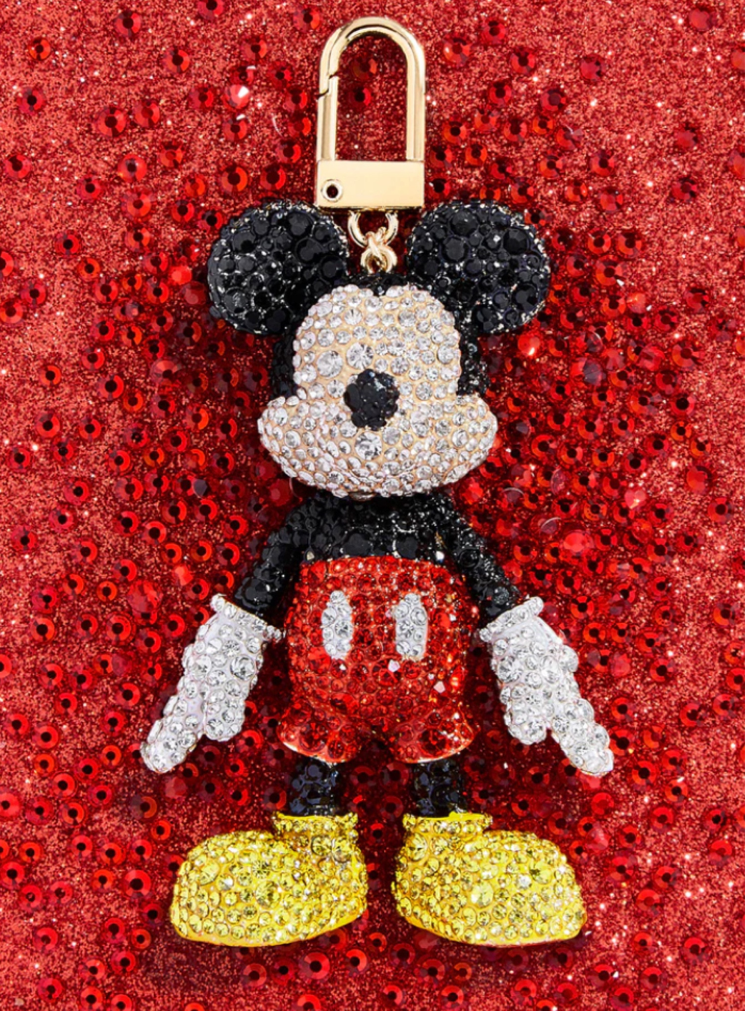 You can’t go wrong with a classic Mickey ❤️

#LTKtravel #LTKSeasonal #LTKunder100