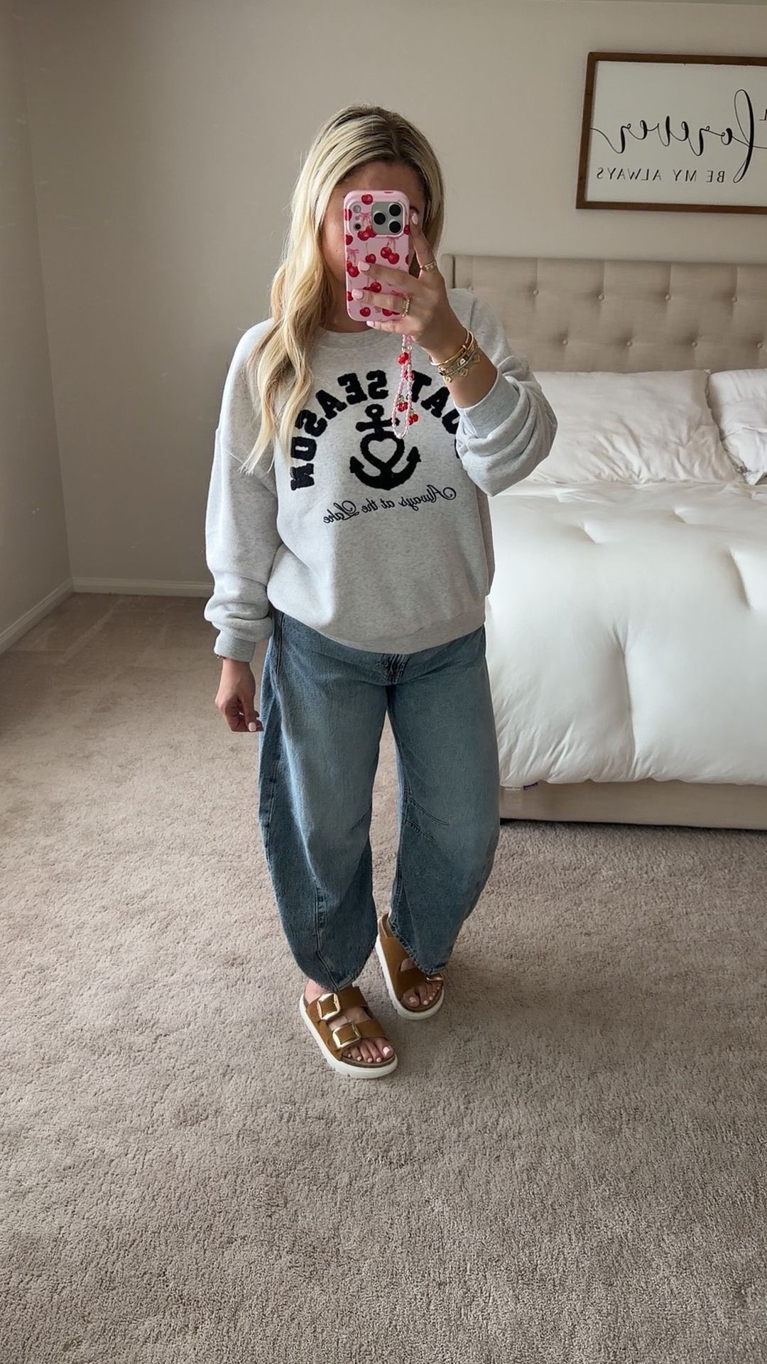 Spring outfit on sale
Small sweater 
Barrel jean 27 shirt
Sandals tts