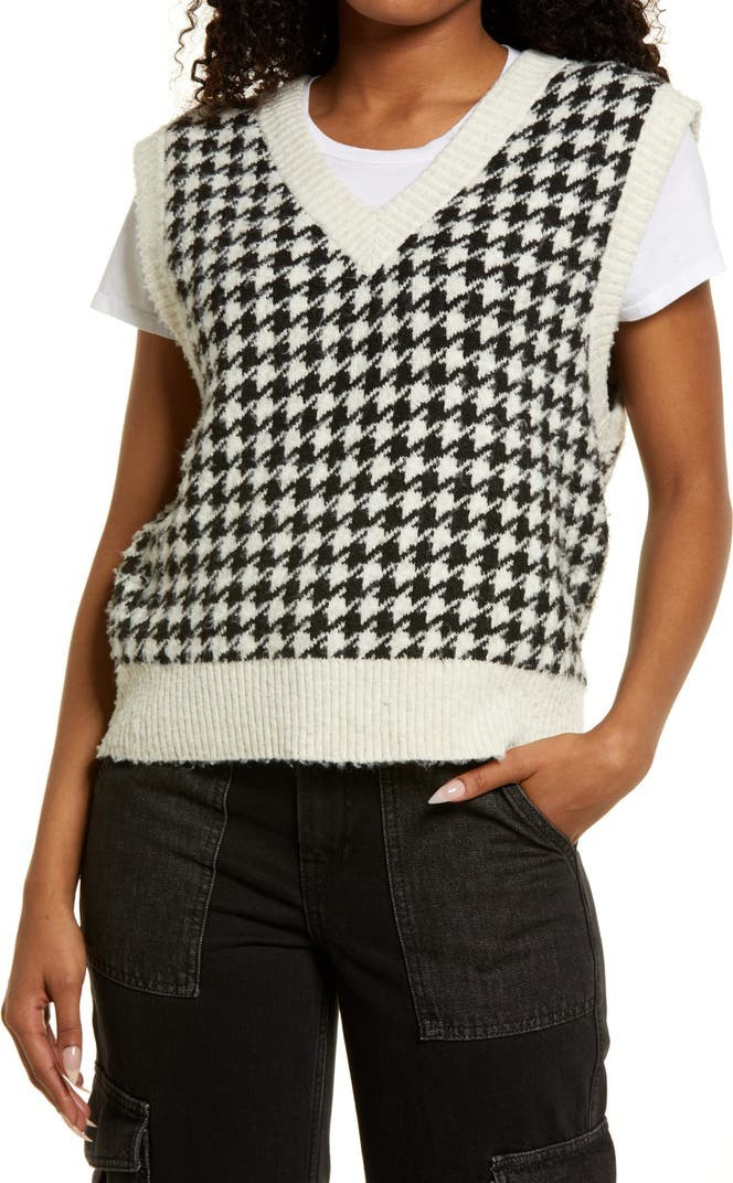 Oversize Houndstooth Recycled Blend Sweater Vest | Nordstrom | Nordstrom
