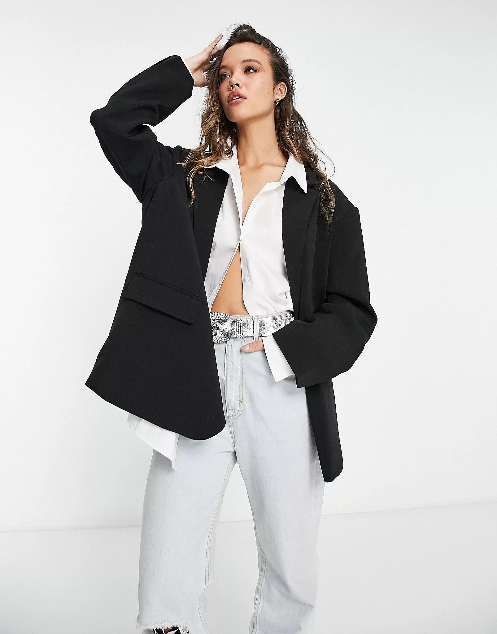 Only – Oversize-Blazer in Schwarz mit überschnittener Schulterpartie | ASOS (Global)