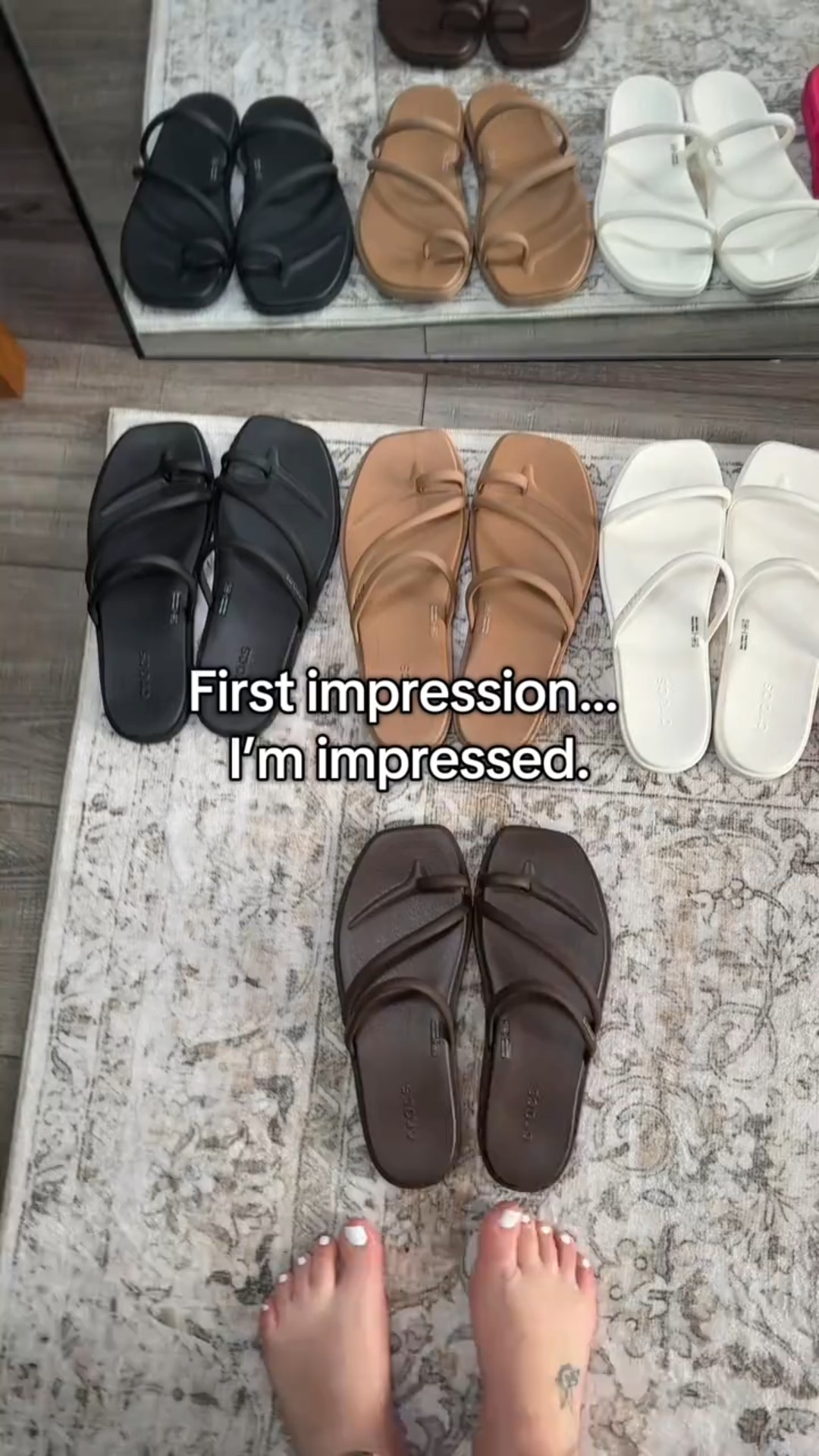 @crocs loop toe Miami sandal 