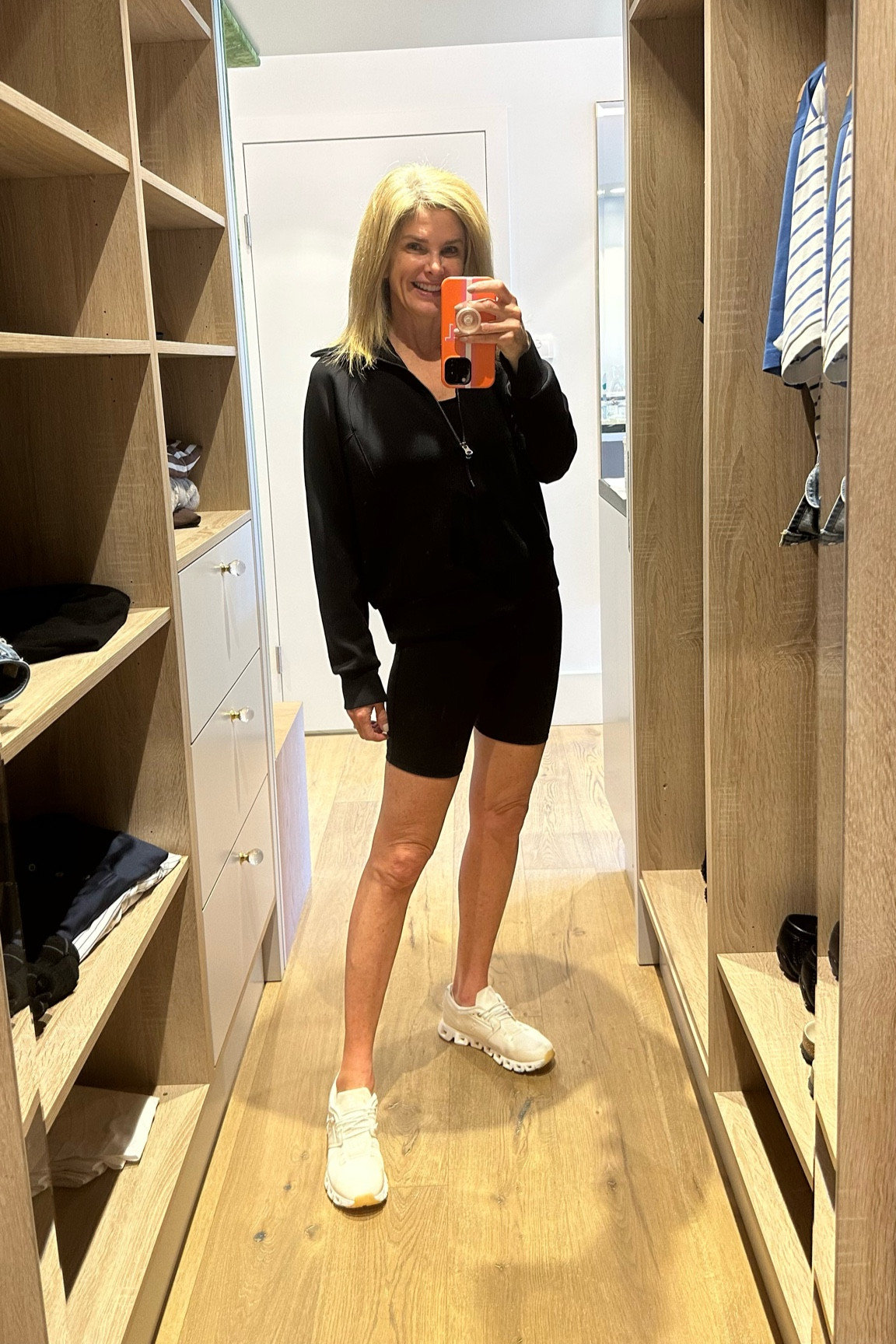 Workout combo fit today. 
Top & bottom - S
Sweatshirt - M
Sneakers - TTS 

#LTKfindsunder100 #LTKfitness #LTKtravel