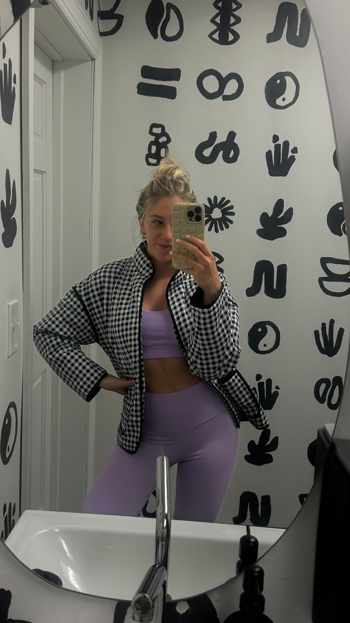 Workout / yoga teach fit 

#LTKActive #LTKPetite