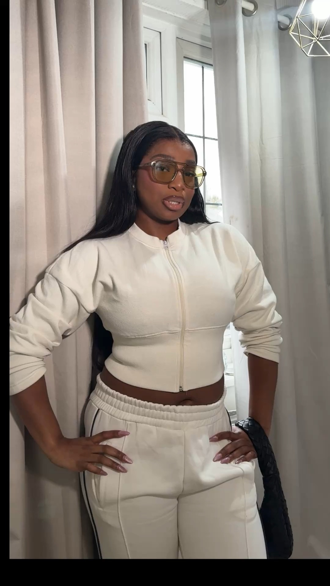 Cream bomber jacket and joggers

#LTKspringtrends #LTKspring #LTKfitness