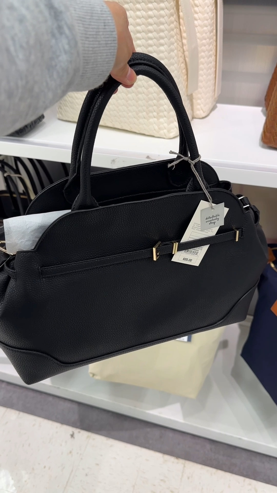 Hand bags and tote bags perfect for the office. 

#LTKWorkwear #LTKGiftGuide