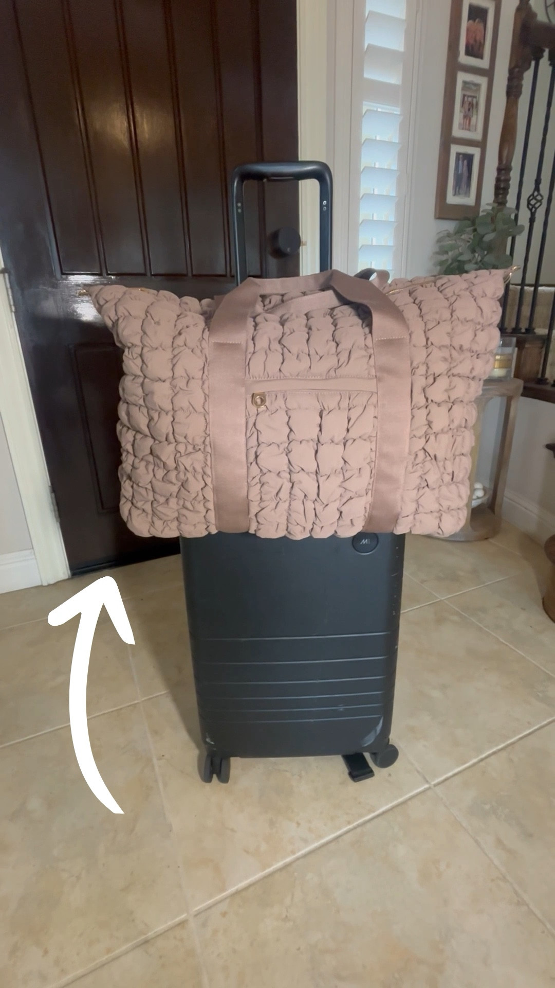 You had me at quilted! So in love with my new $40 travel bag that’s perfect for a night away, girls weekend or family vacay! Slots on to my carry on case & comes in the prettiest mushroom color. Plus, anything with gold hardware is a must! 🙌🏻

#LTKFindsUnder50 #LTKTravel #LTKItBag