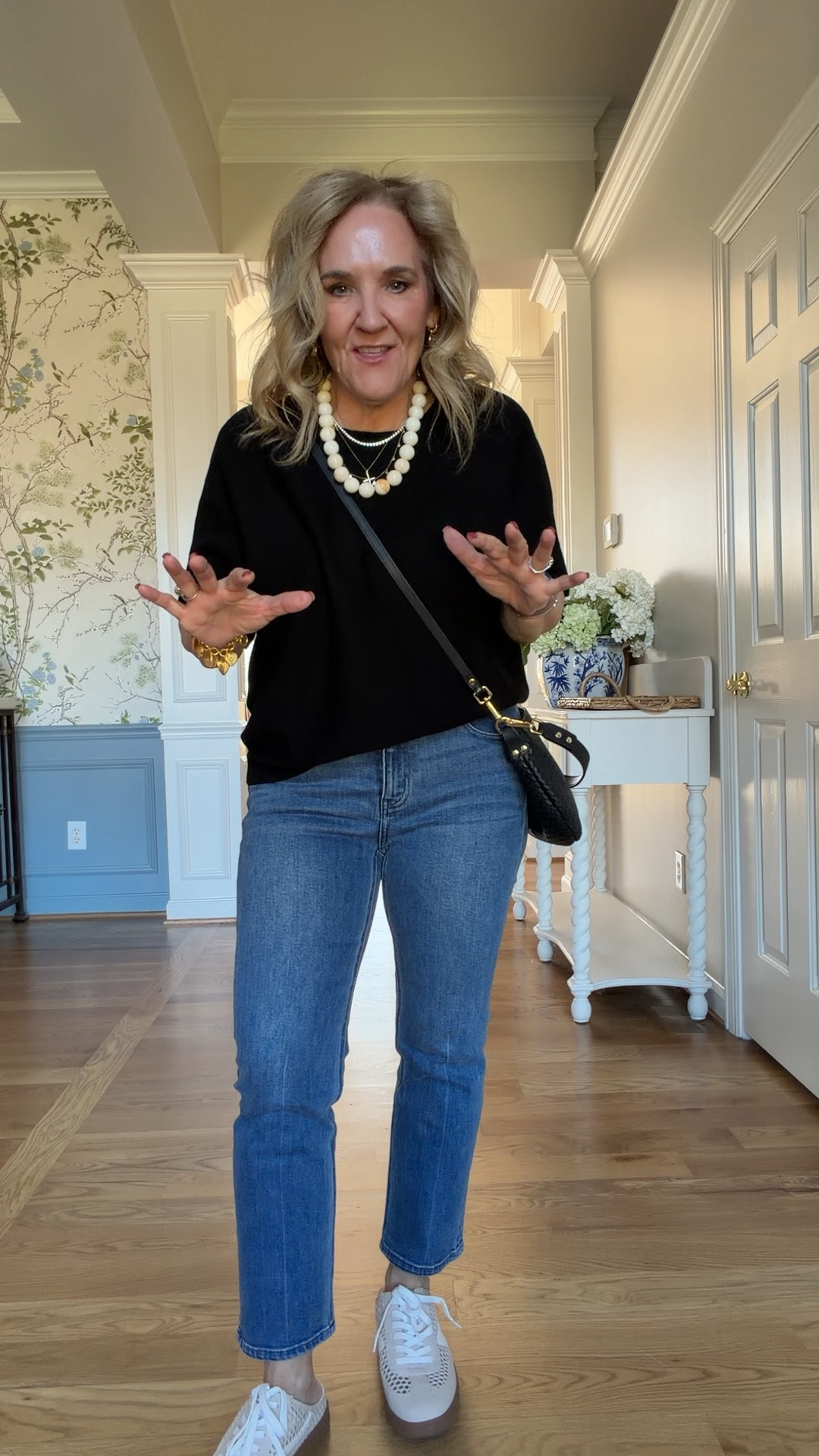 I love pairing a black sweater or top with a mid wash denim. It instantly elevate what you’re wearing. These jeans are more casual but if you had a flare all of a sudden, you’d have a date night look that can take you out to any restaurant.
Cotton cashmere sweater size medium
Luna slim straight jeans waist size 29 inseam size 26


#LTKOver40 #LTKPetite #LTKootd