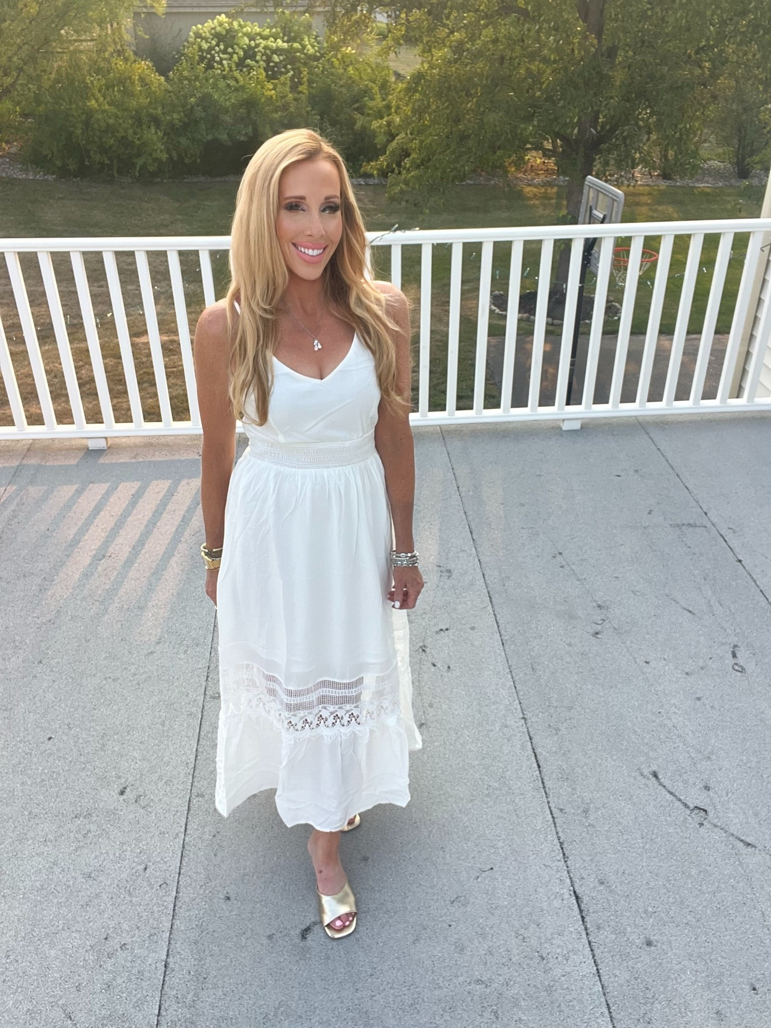 Beautiful white summer dress 🌸🌸

#LTKootd #LTKdayinmylife #LTKmomlife