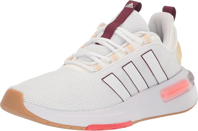adidas Women's Racer Tr23 Sneaker | Amazon (US)