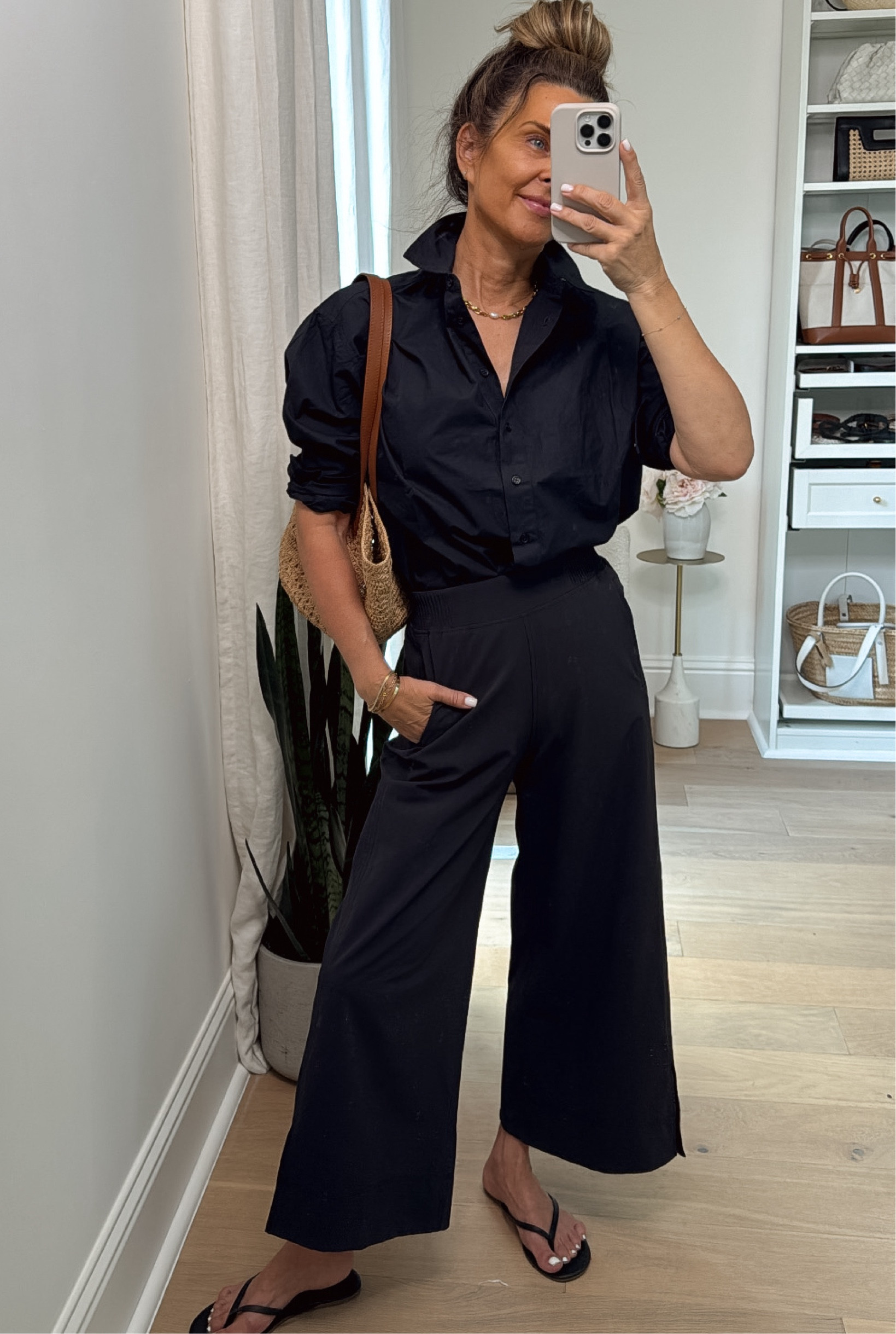 This button-up is different. It’s chic and amazing! Wearing a S.
-lulu pants I’m in love with. Easy care performance fabric. Pull on pants that are very flattering! Sz XS 
Perfect for travel! 


#LTKTravel #LTKStyleTip #LTKOver40