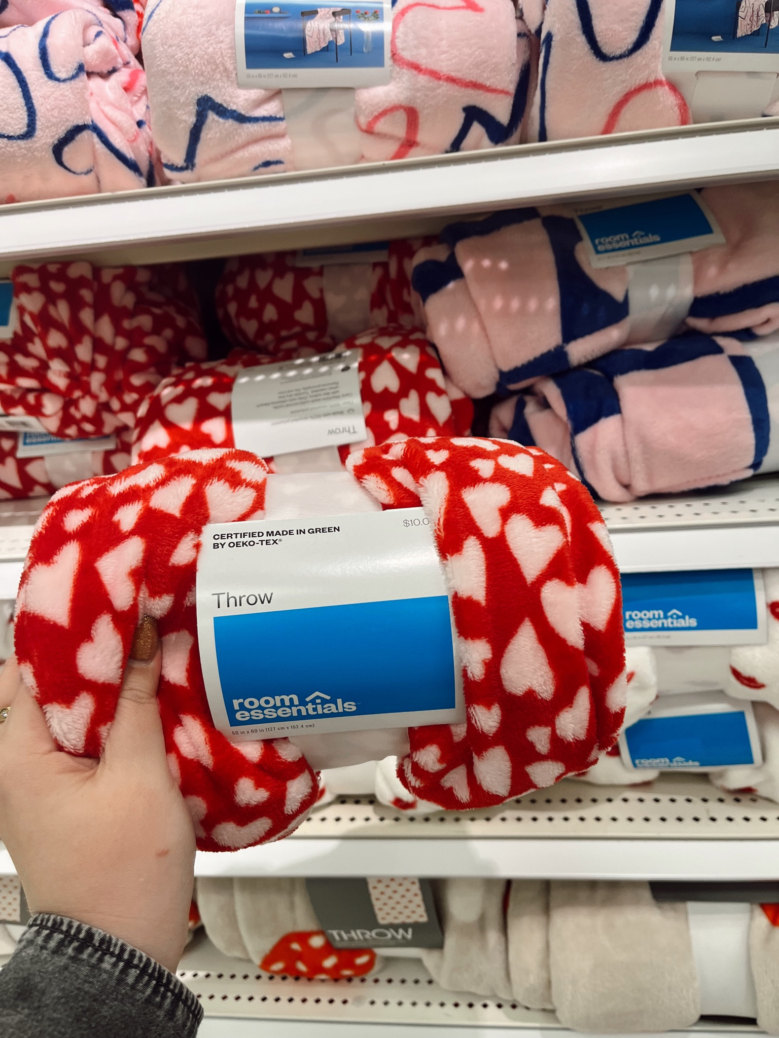 LTKGiftGuide / LTKsalealert / ltkfindsunder50 / ltkfindsunder100 / target / target finds / target style / Valentine’s Day / Valentine’s Day throw blanket / throw blanket / throw blankets / Valentine’s Day home decor / home decor / home / decor / heart blanket / blanket / blankets 

#LTKStyleTip #LTKHome #LTKSeasonal