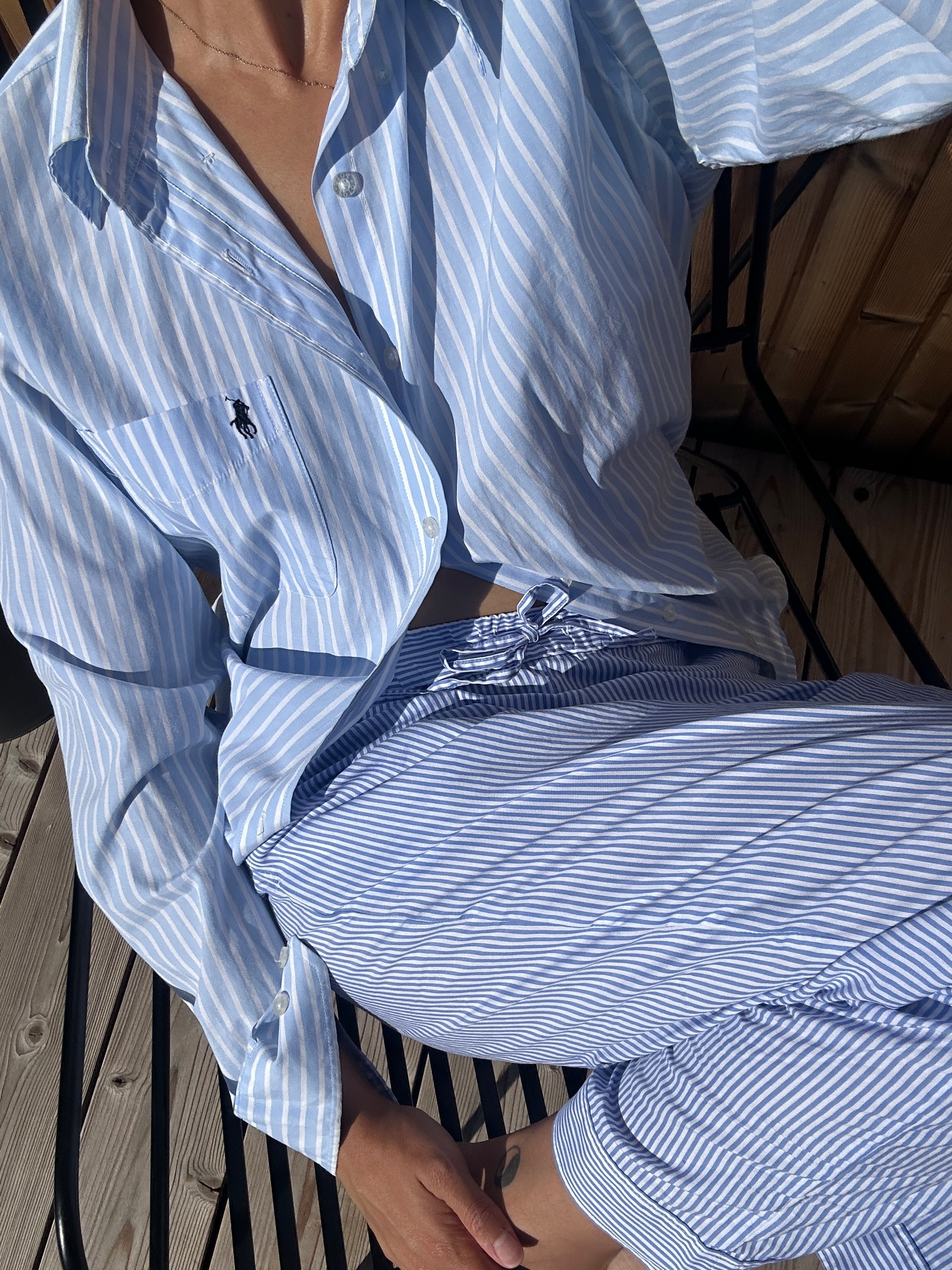 blue morning (the shirt is for men, I’ve got it in L)