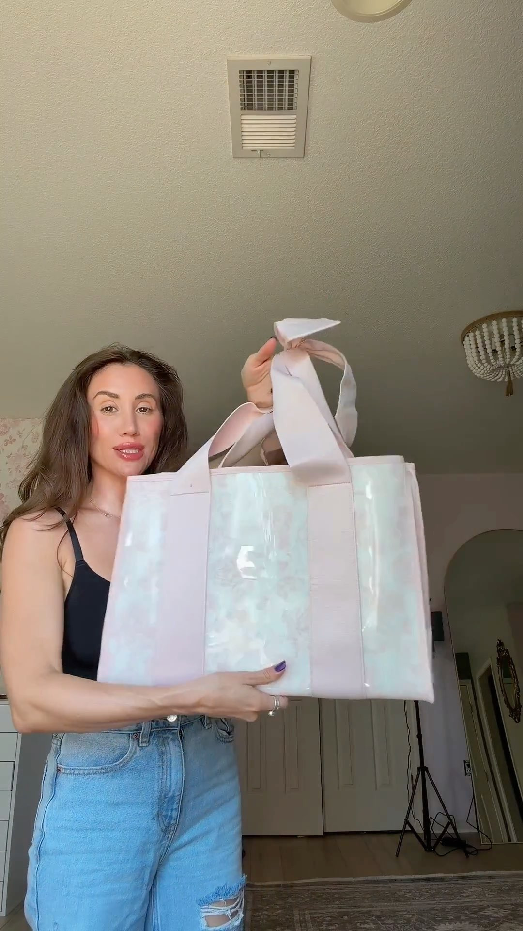 the cutest waterproof tote for summer — pink bow design, tip proof, flat bottom and a touchscreen phone pouch that keeps everything organized. they have so many colors and patterns i want them all.

#casemate #summerbag #beachtote #summertote #totebag
case-mate special edition bow travel tote 

 #LTKootd #LTKSeasonal #LTKSwim