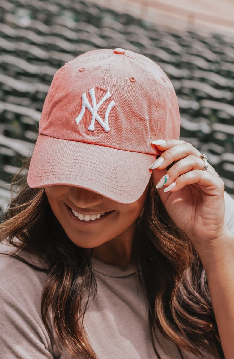 New York Yankees Island Red '47 Baseball Cap | Apricot Lane Boutique