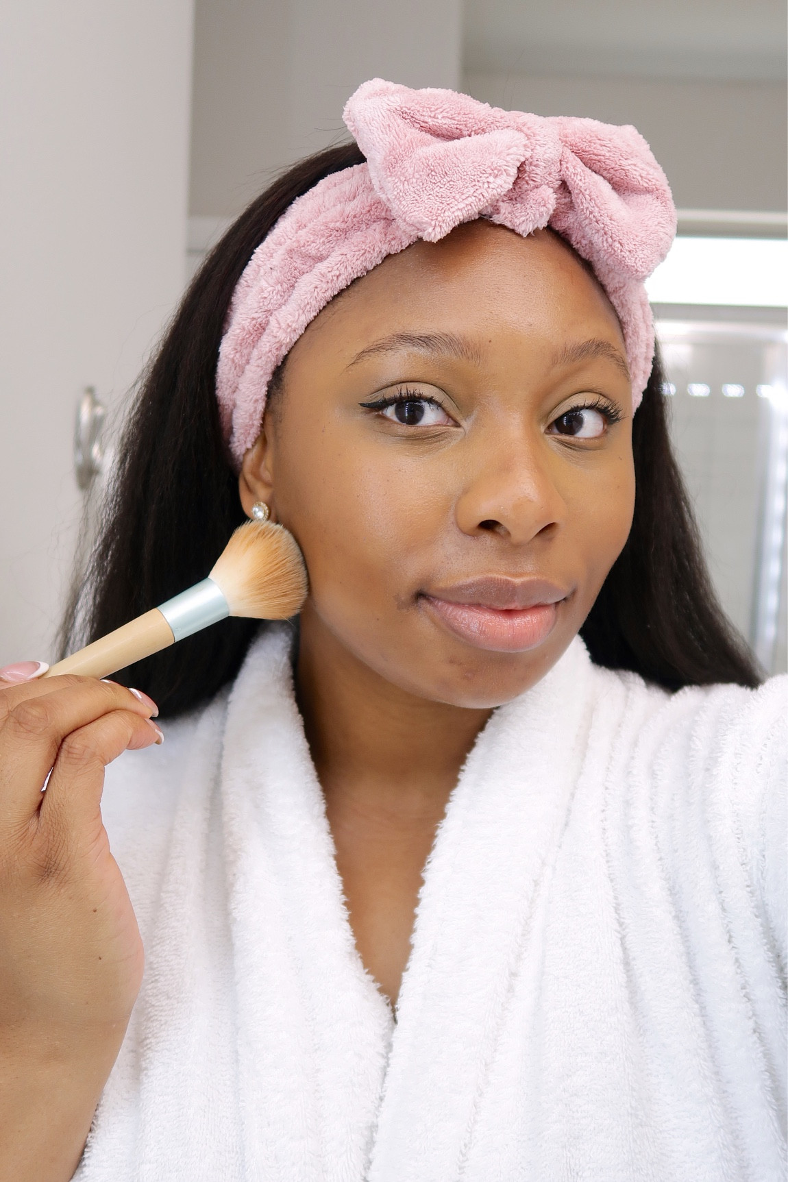 Products that I use for my 5-10 minute Natural Makeup Routine. 


#LTKbeauty #LTKFind #LTKstyletip