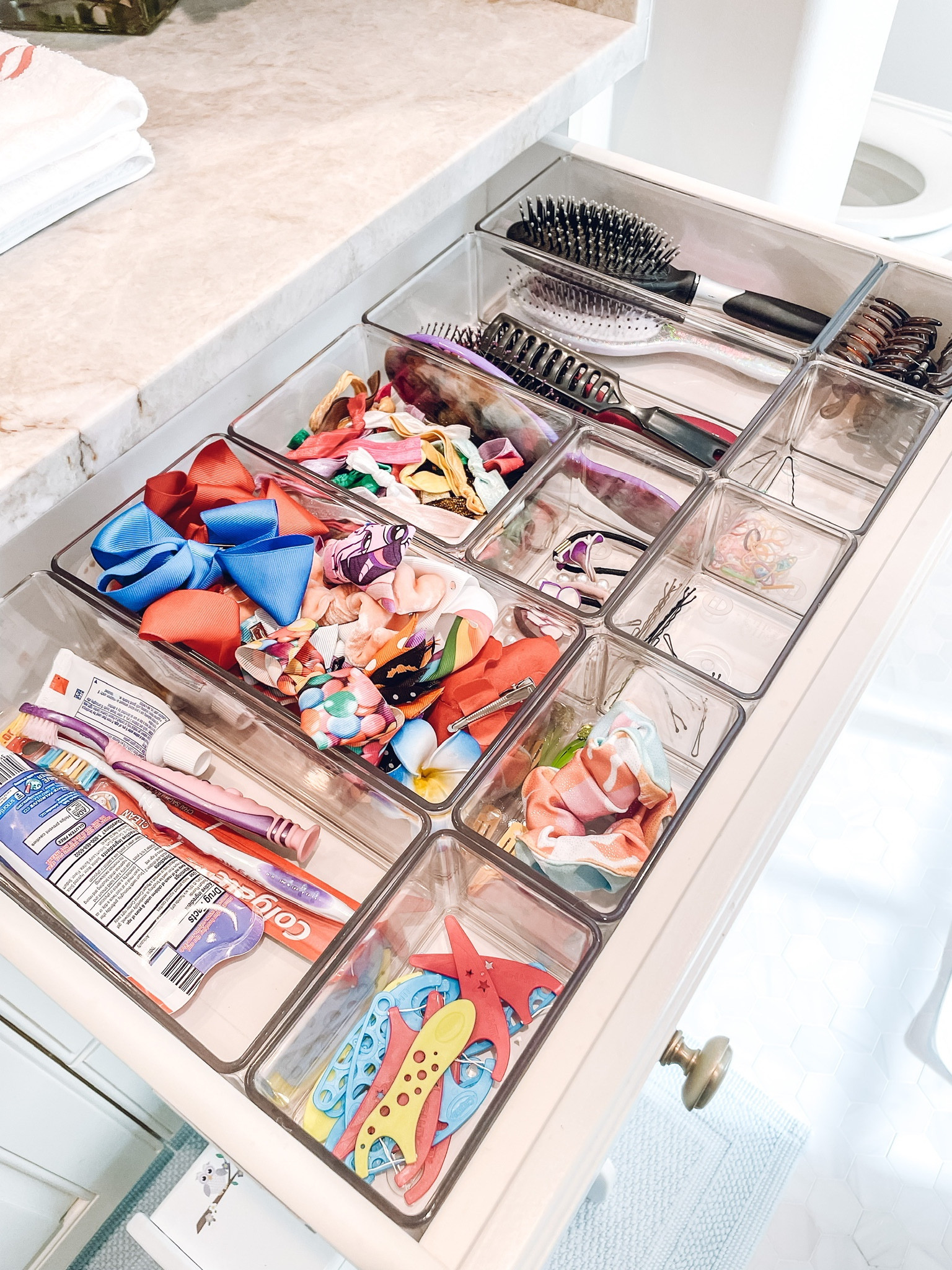 Kids bathroom organization. Home Edit bin organizer. Amazon kids floss✨

#LTKkids #LTKfamily #LTKhome