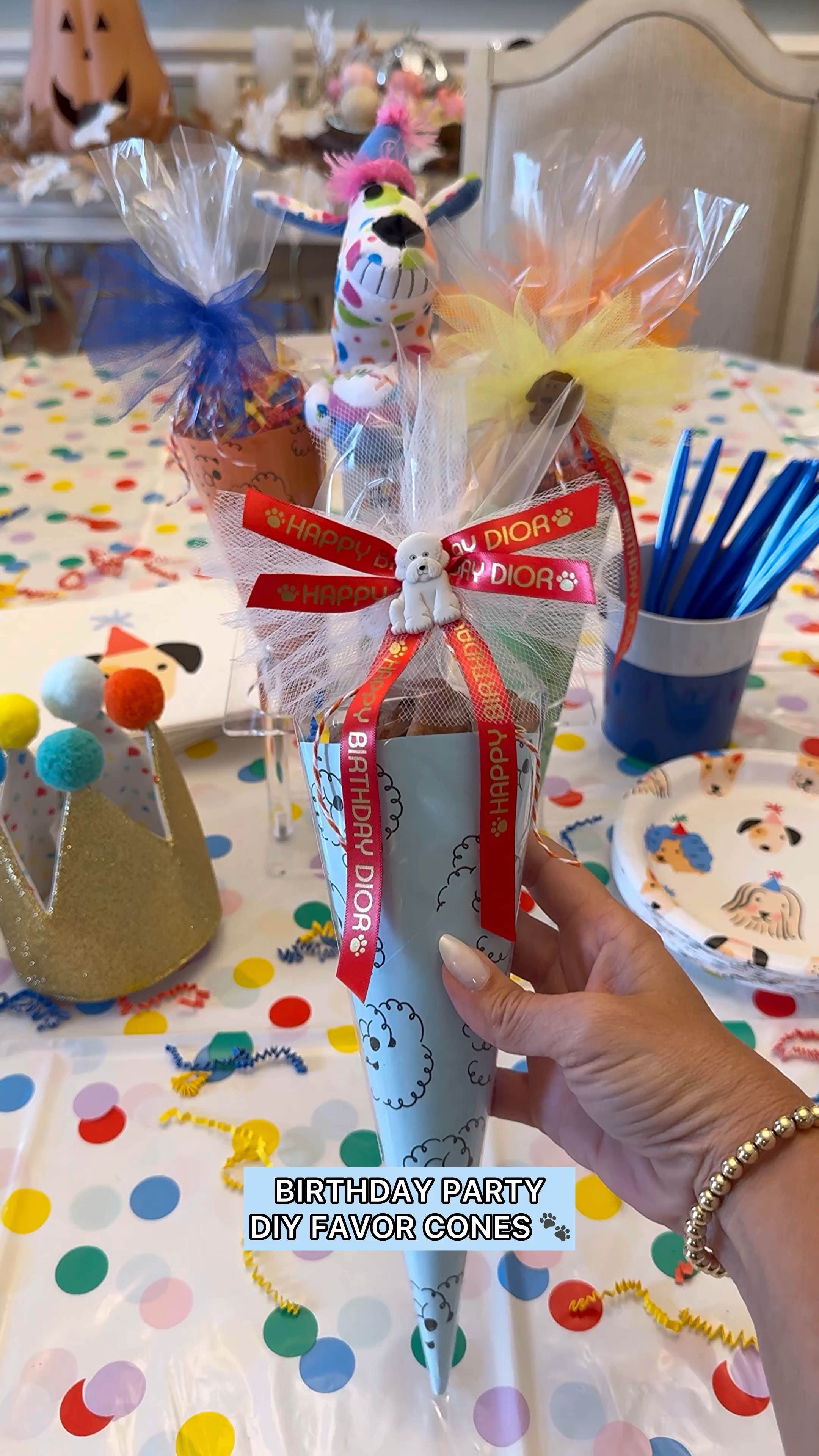 🐾 Because, yes, even the dog’s birthday needs to be extra!🎉 
🎁 DIY party favors for the guests who came to celebrate the real king, Dior! 👑🐶 

#LTKParties