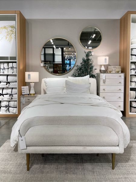 Elegant white / cozy neutral bedroom inspo! 🤍✨ 

#LTKHome #LTKSaleAlert