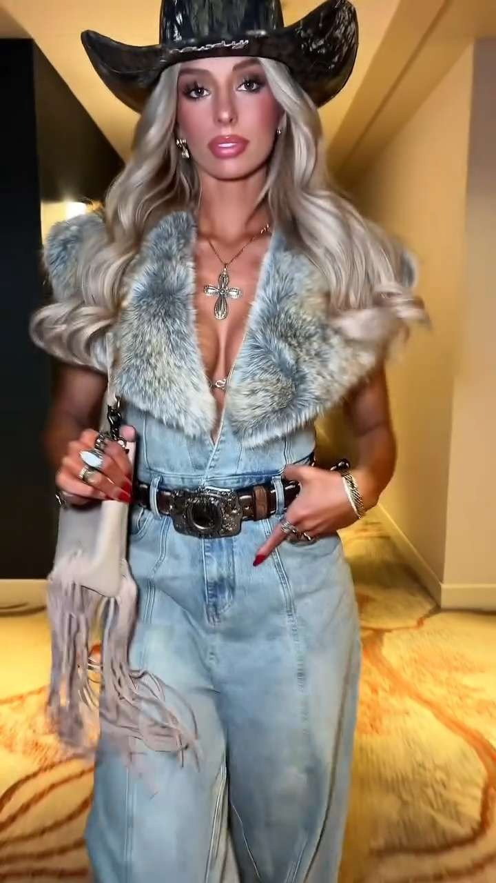 howdy🤠 

 #LTKgrwm #LTKootd #LTKTravel