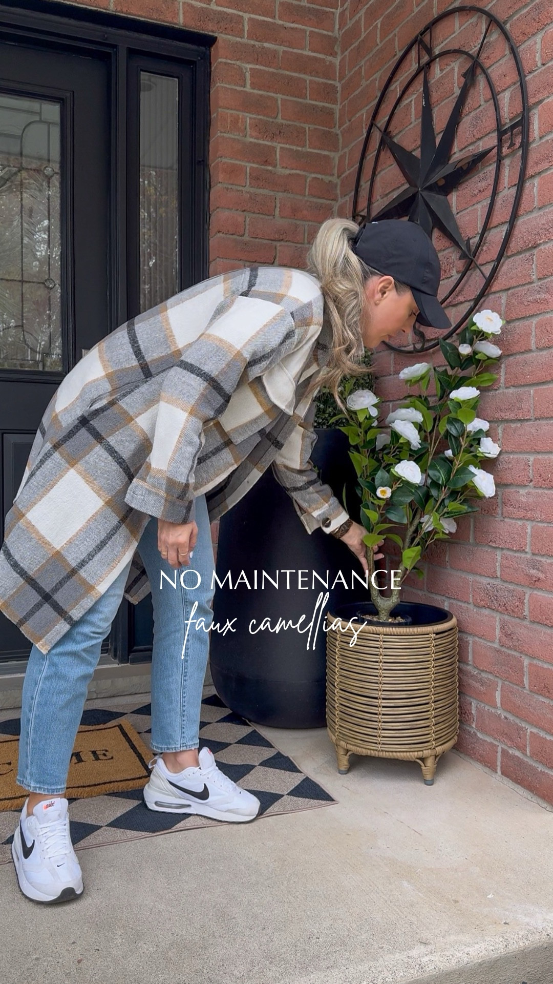 One of my favourites👌🏼



So impressed with these faux camellias! They will instantly elevate your outdoor space and the best part is they are maintenance free🙌🏼No worrying about having to water these over the summer while your traveling with your kiddos to tournaments or heading off on vacation with the family. 

There is a reason I sold so many of these last summer👏🏼if you didn’t grab them I highly recommend you do so before they sell out!

#LTKHome #LTKSeasonal