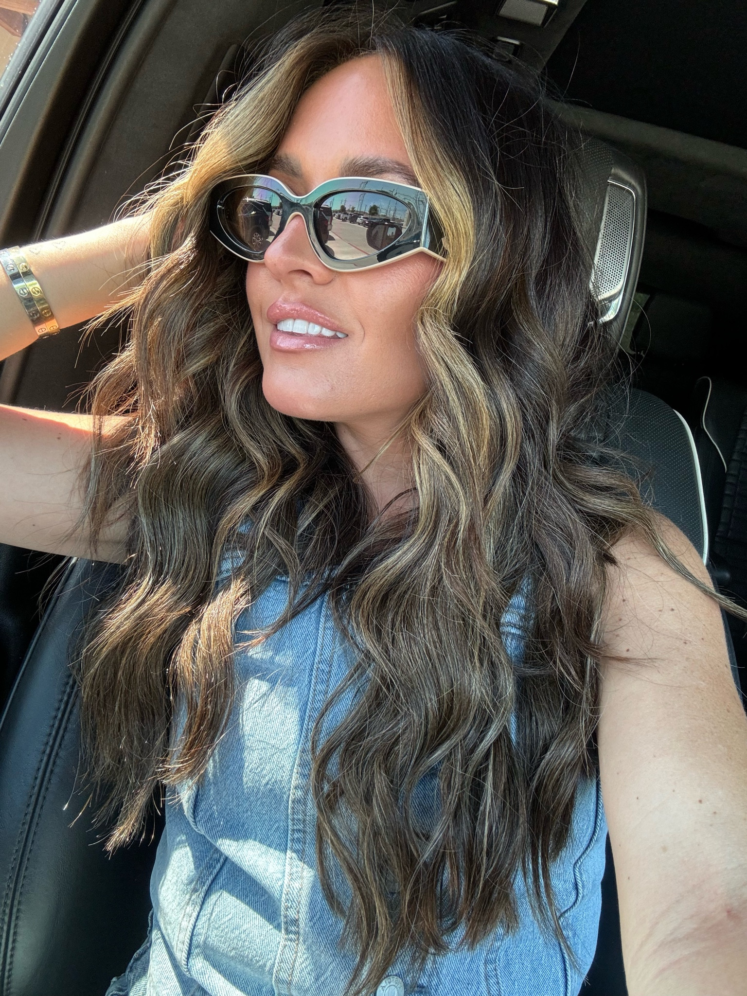 1 inch curling iron we’ve been using to get these smaller beach waves 