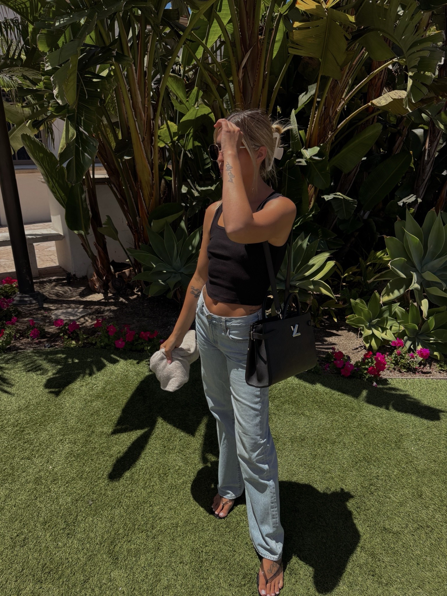 🖤🌴☀️

#LTKootd #LTKdayinmylife #LTKSaleAlert