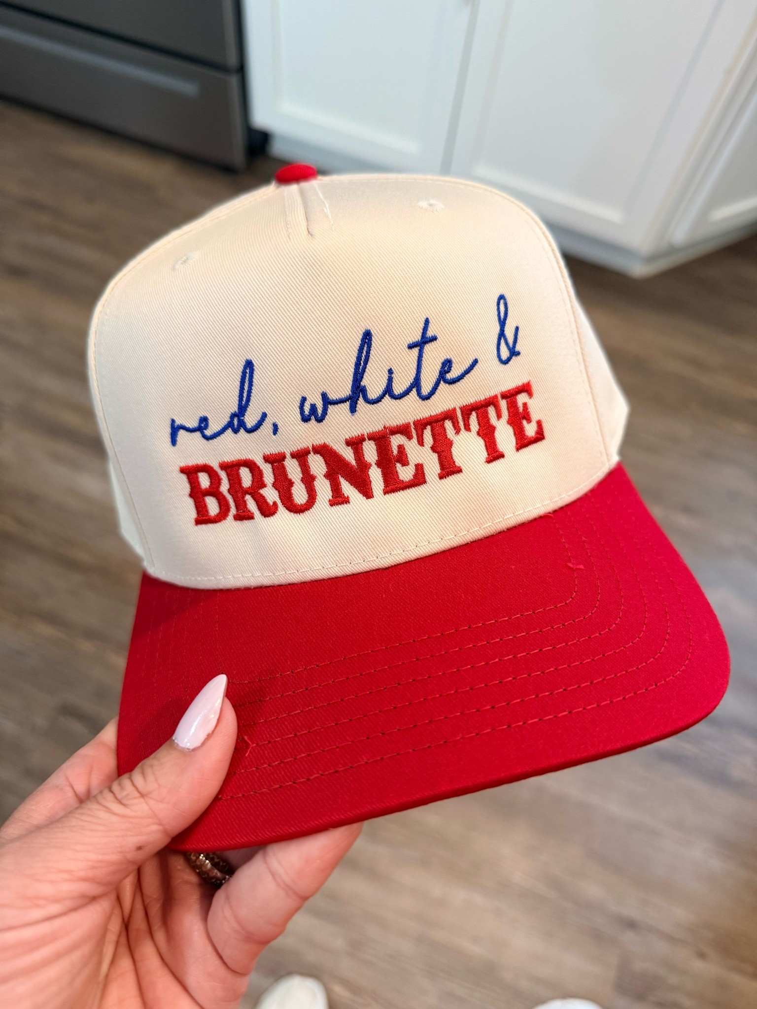 #hats #brunettes