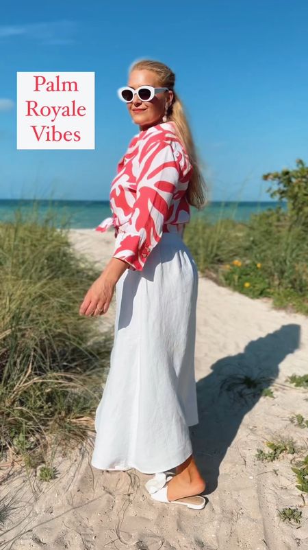If you’re heading to Palm beach, Florida this summer make sure to check out The Colony Hotel. It’s gorgeous! Here’s a blouse and maxi skirt to take with you! 

Wearing a medium in everything.


#LTKSeasonal #LTKShoeCrush #LTKStyleTip #LTKItBag #LTKFindsUnder100 #LTKOver40 #LTKMidsize #LTKTravel #LTKSwim #LTKU #LTKFestival #LTKGiftGuide #LTKSaleAlert #LTKActive #LTKVideo
